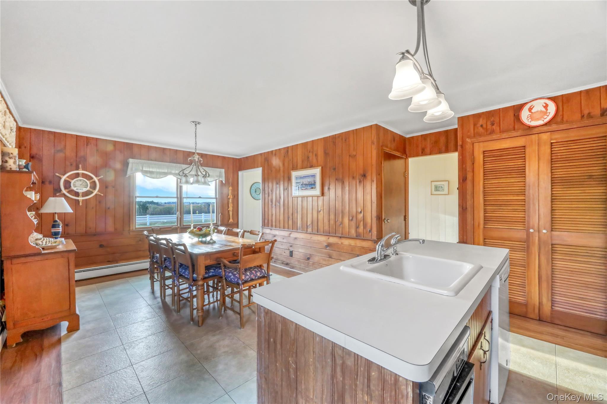170 Beach Lane, Westhampton Beach, NY 11978