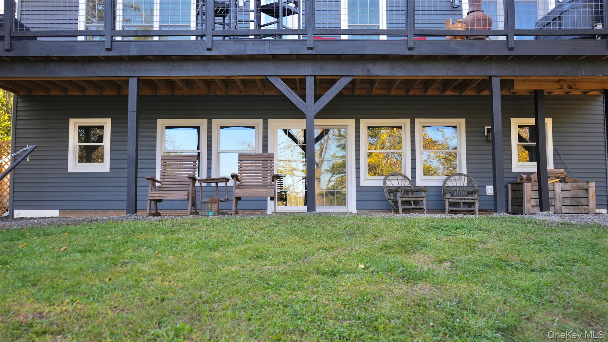 77 Longwood Drive, Athens, NY 12015