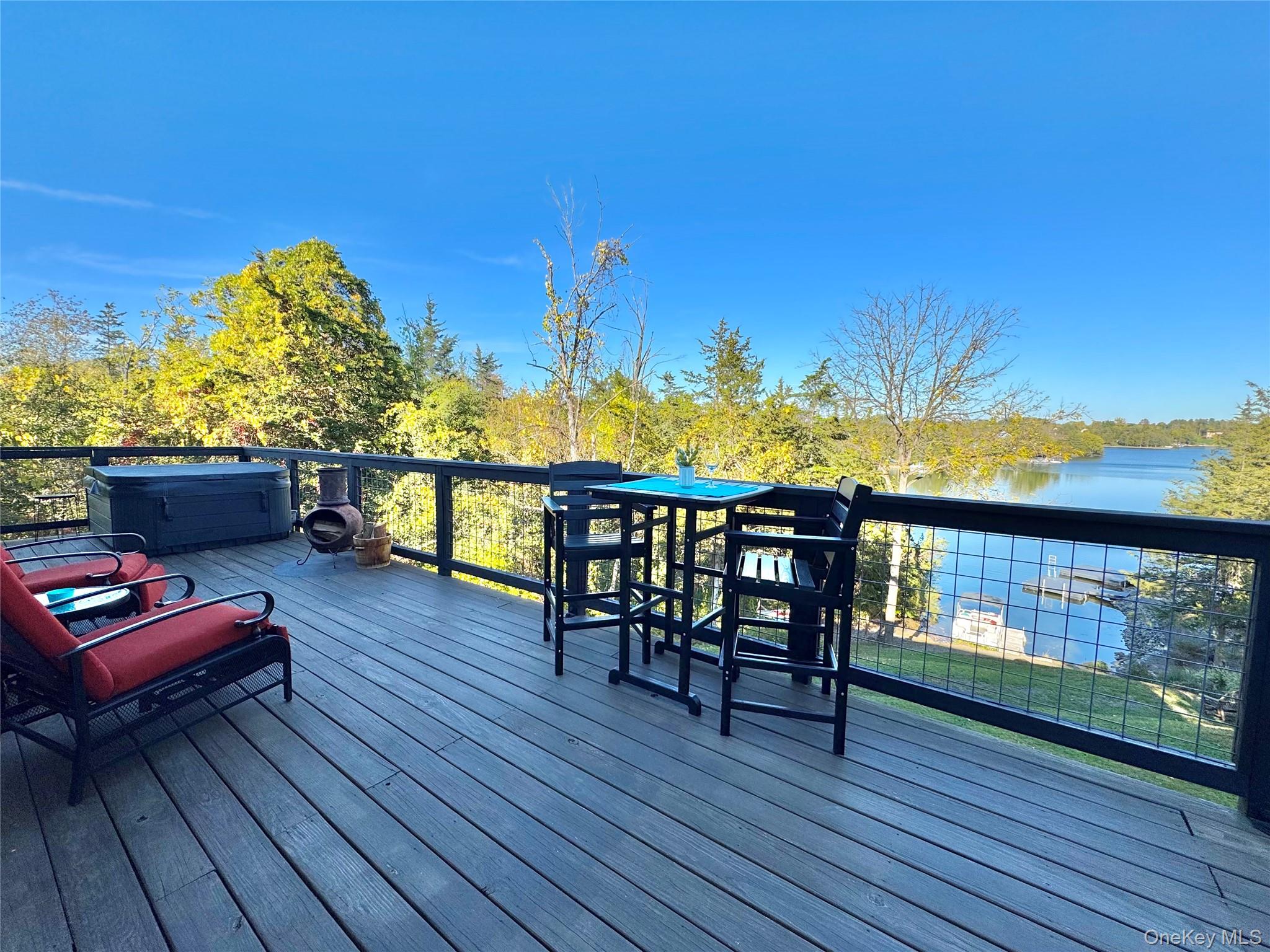 77 Longwood Drive, Athens, NY 12015