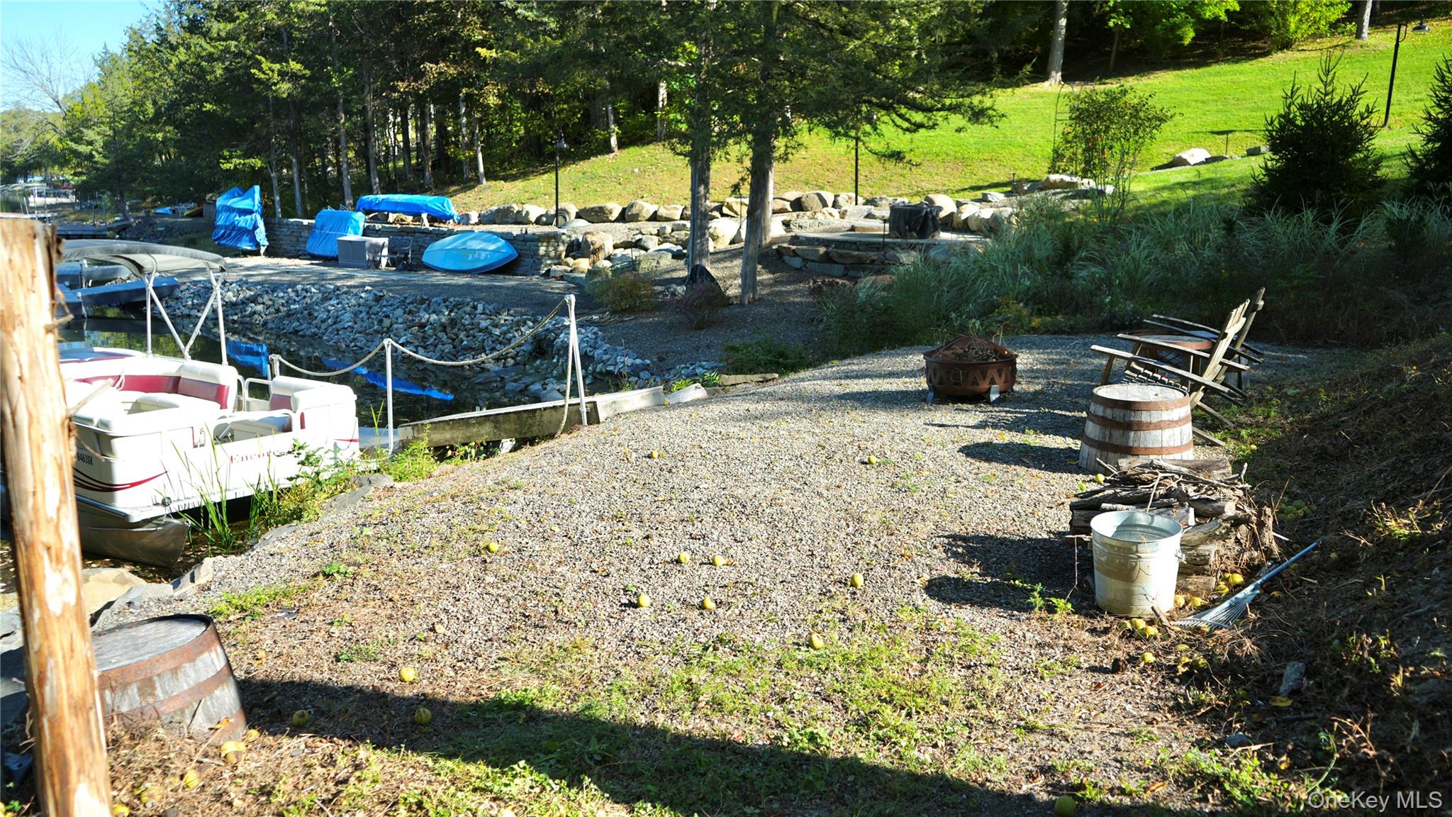 77 Longwood Drive, Athens, NY 12015