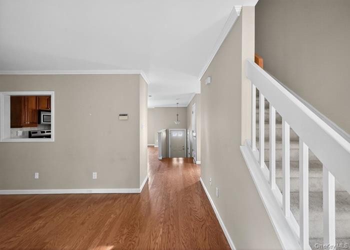 301 Kensington Way, Mount Kisco, NY 10549