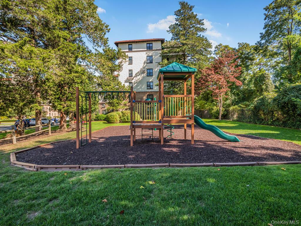 1273 North Avenue # 3-1G, New Rochelle, NY 10804