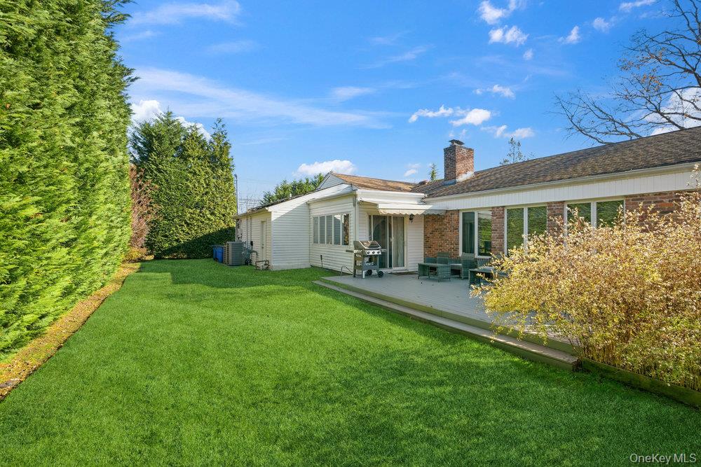 72 Lake End Road, Merrick, NY 11566