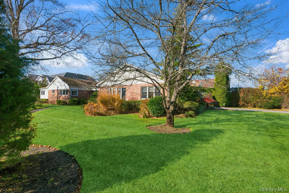 72 Lake End Road, Merrick, NY 11566
