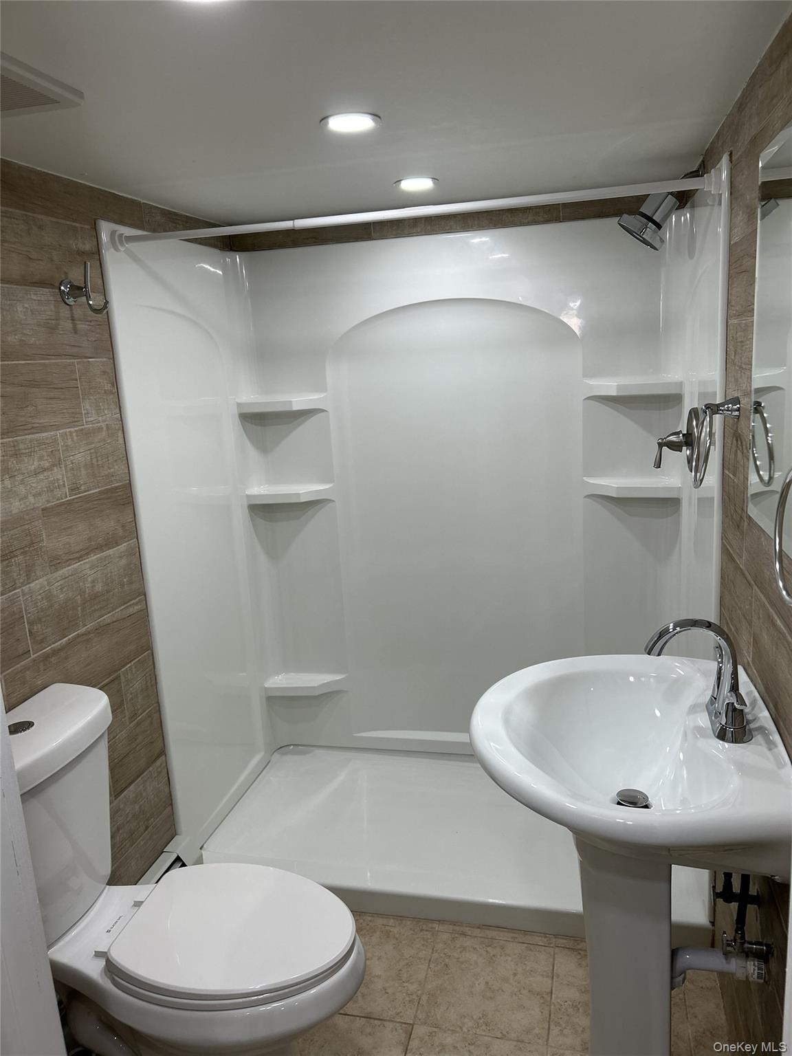 61 Natick Street, Staten Island, NY 10306