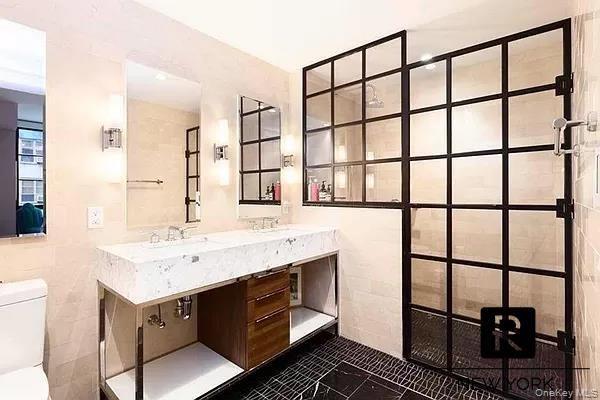 234 East 23rd Street # 3-C, New York (Manhattan), NY 10010