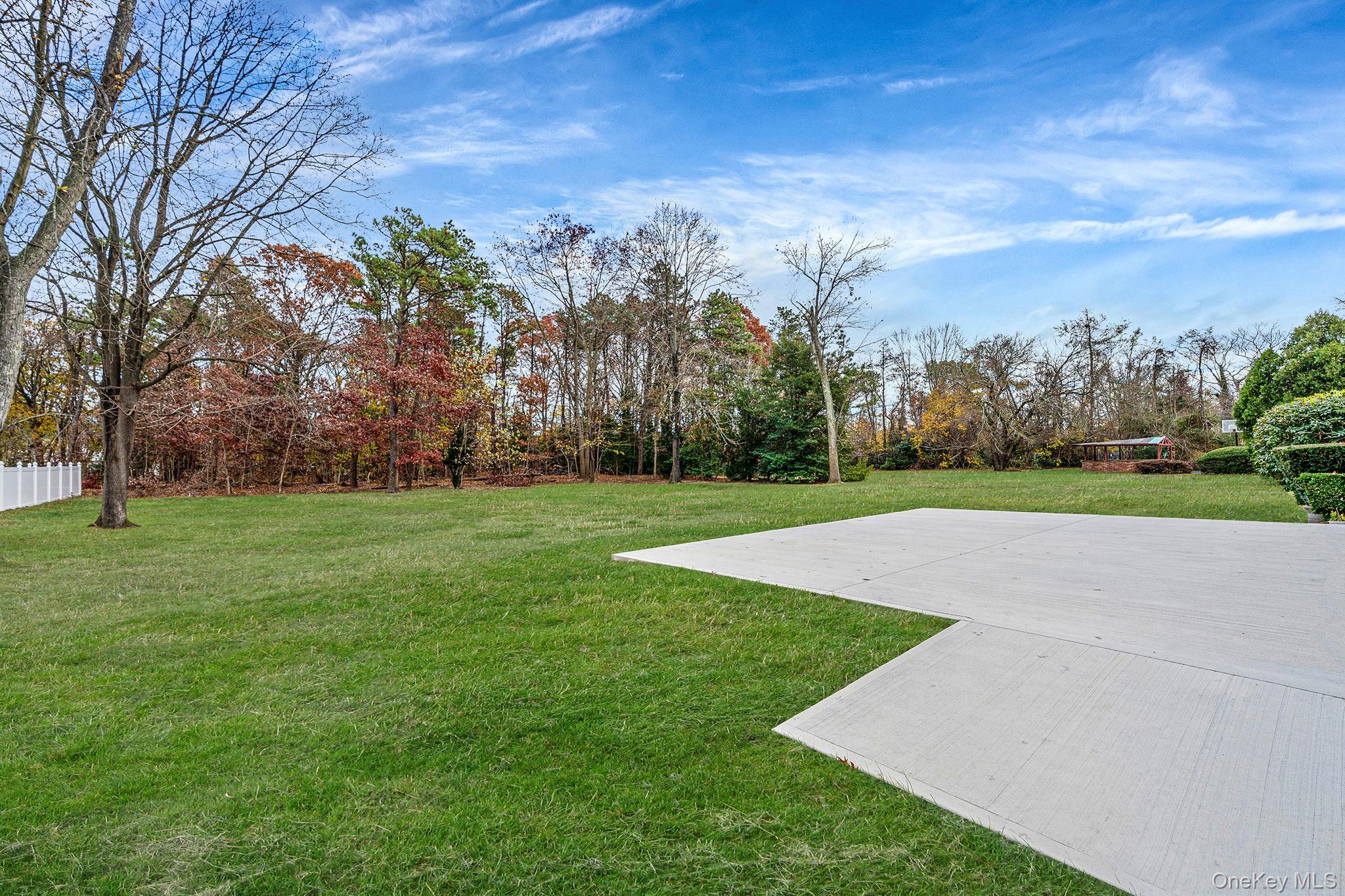 293 Marlin Street, Dix Hills, NY 11746