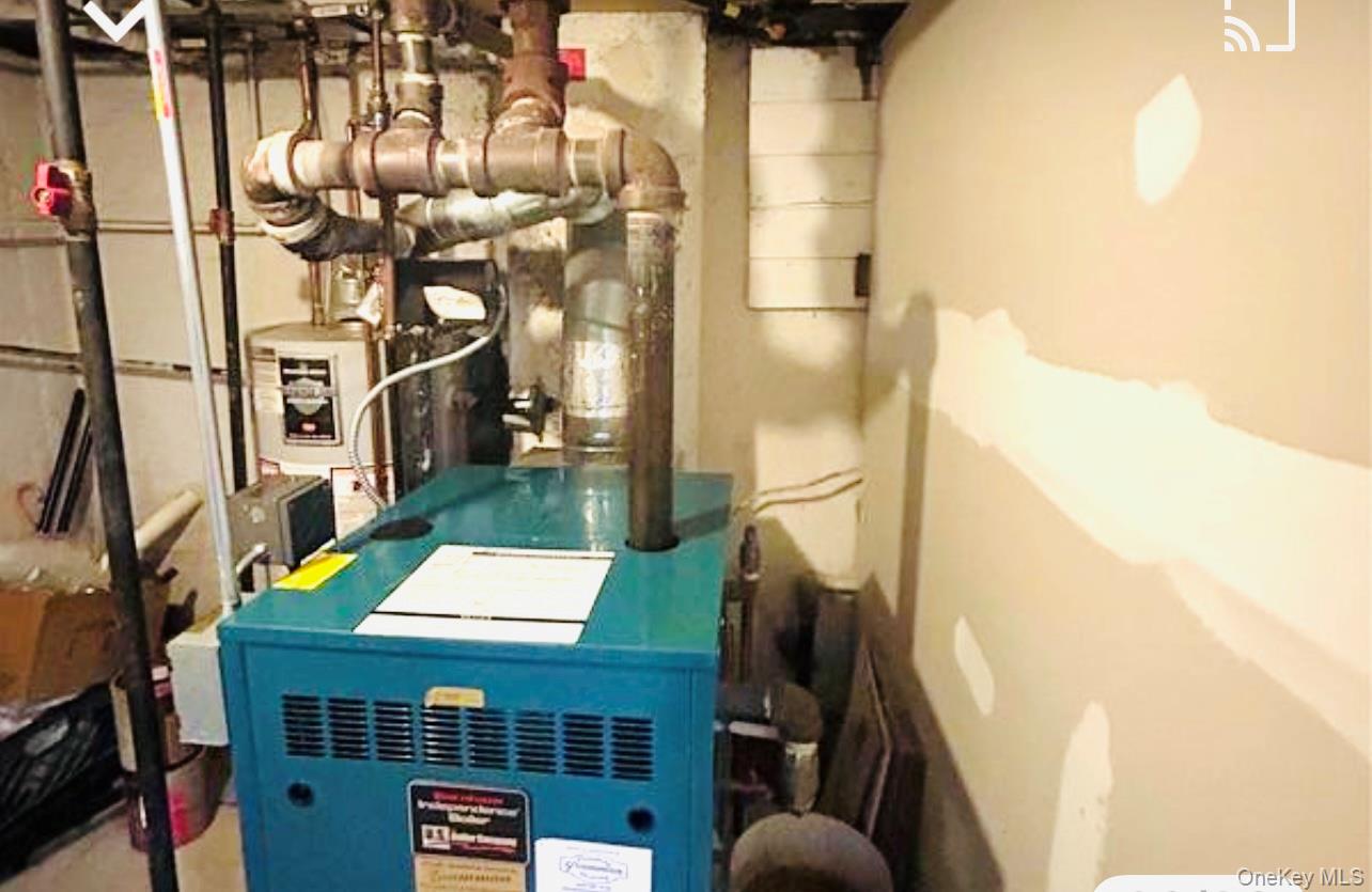 100 Broad Street, Williston Park, NY 11596