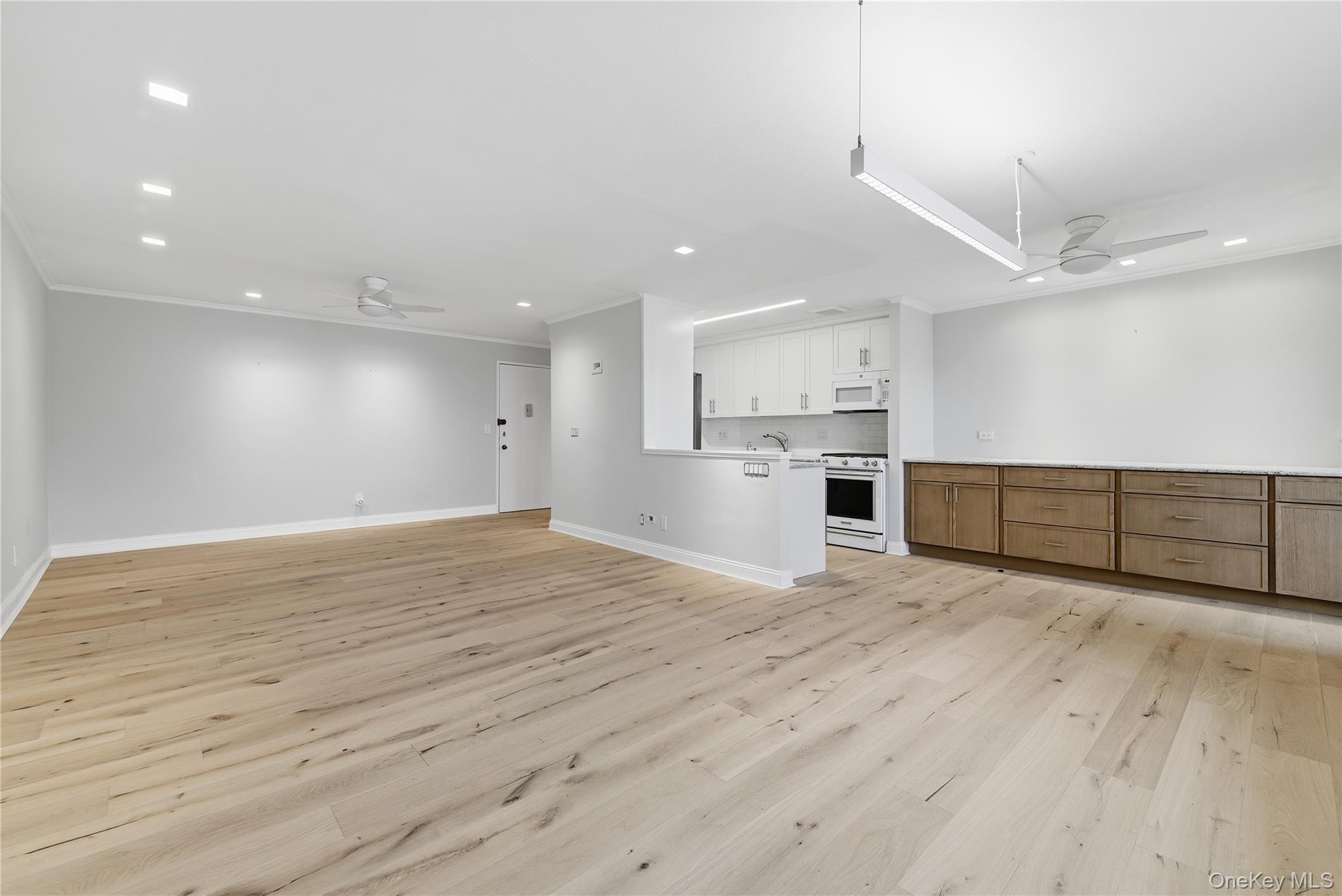 666 Shore Road # 6M, Long Beach, NY 11561