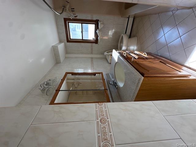 216 Hill Avenue, Elmont, NY 11003