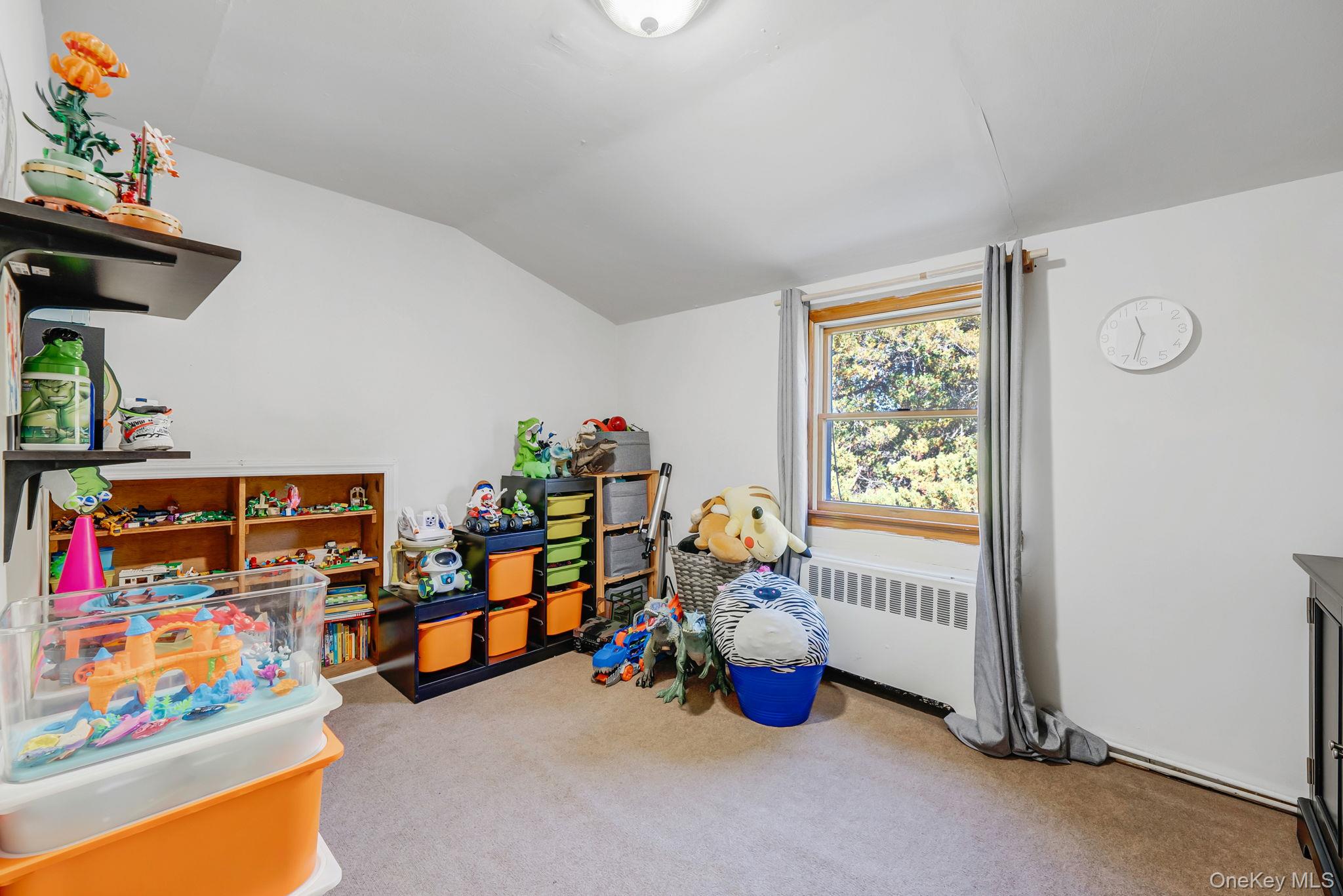 350 52nd Street, Lindenhurst, NY 11757