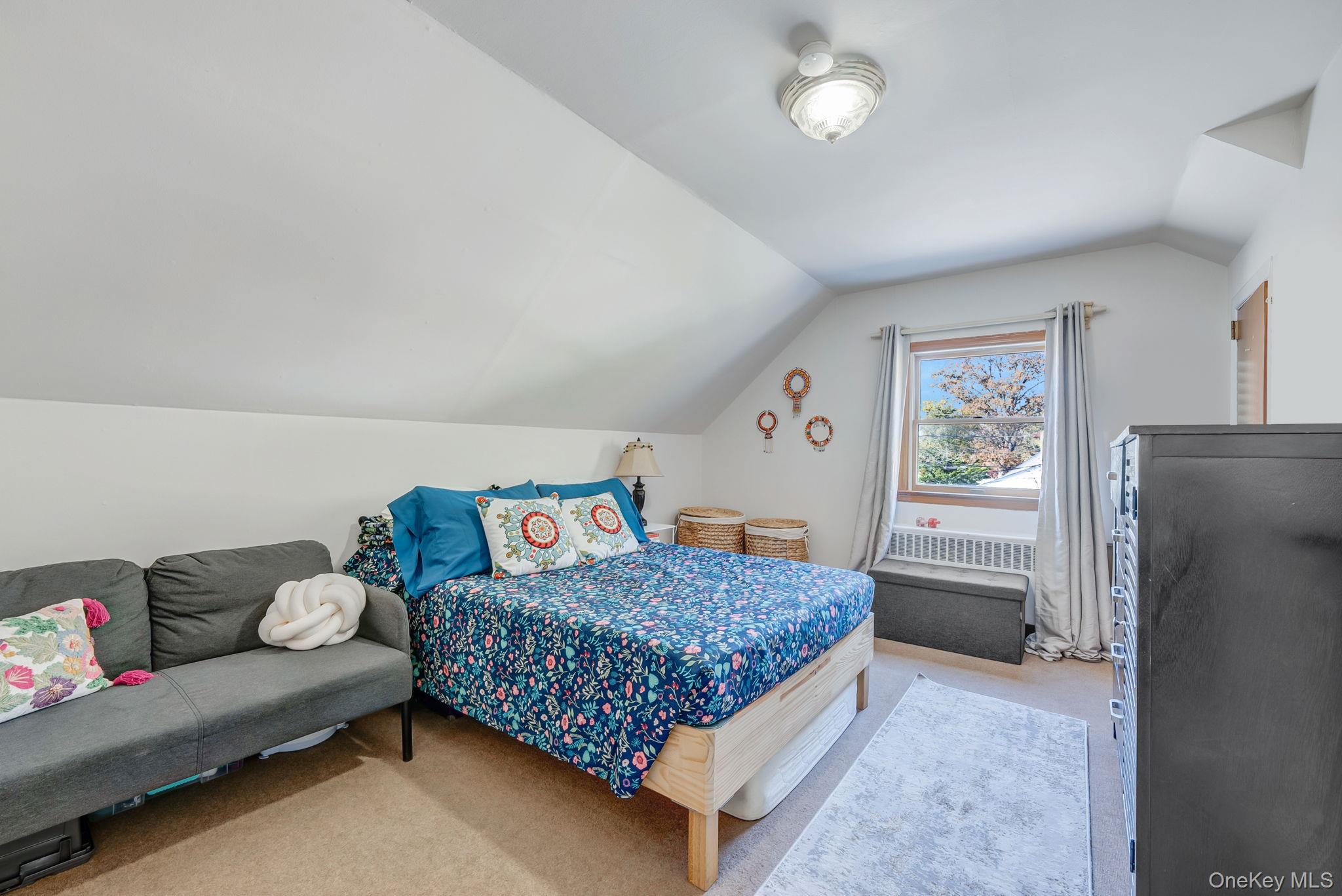 350 52nd Street, Lindenhurst, NY 11757