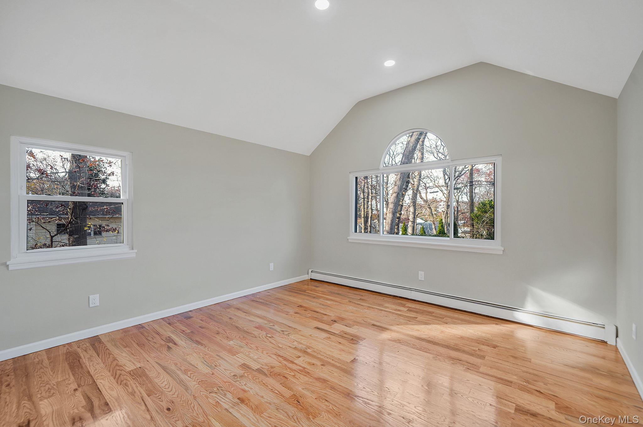 14 Clearview, Selden, NY 11784