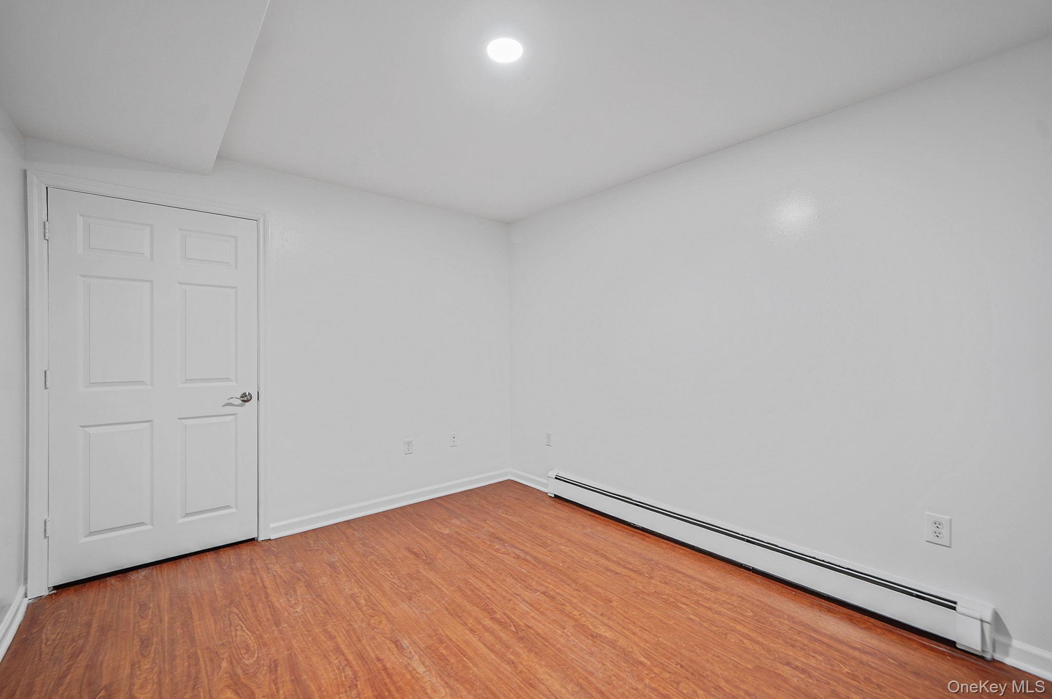 14 Clearview, Selden, NY 11784