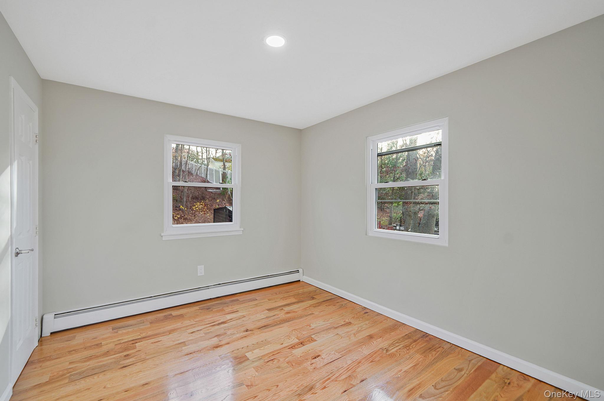 14 Clearview, Selden, NY 11784