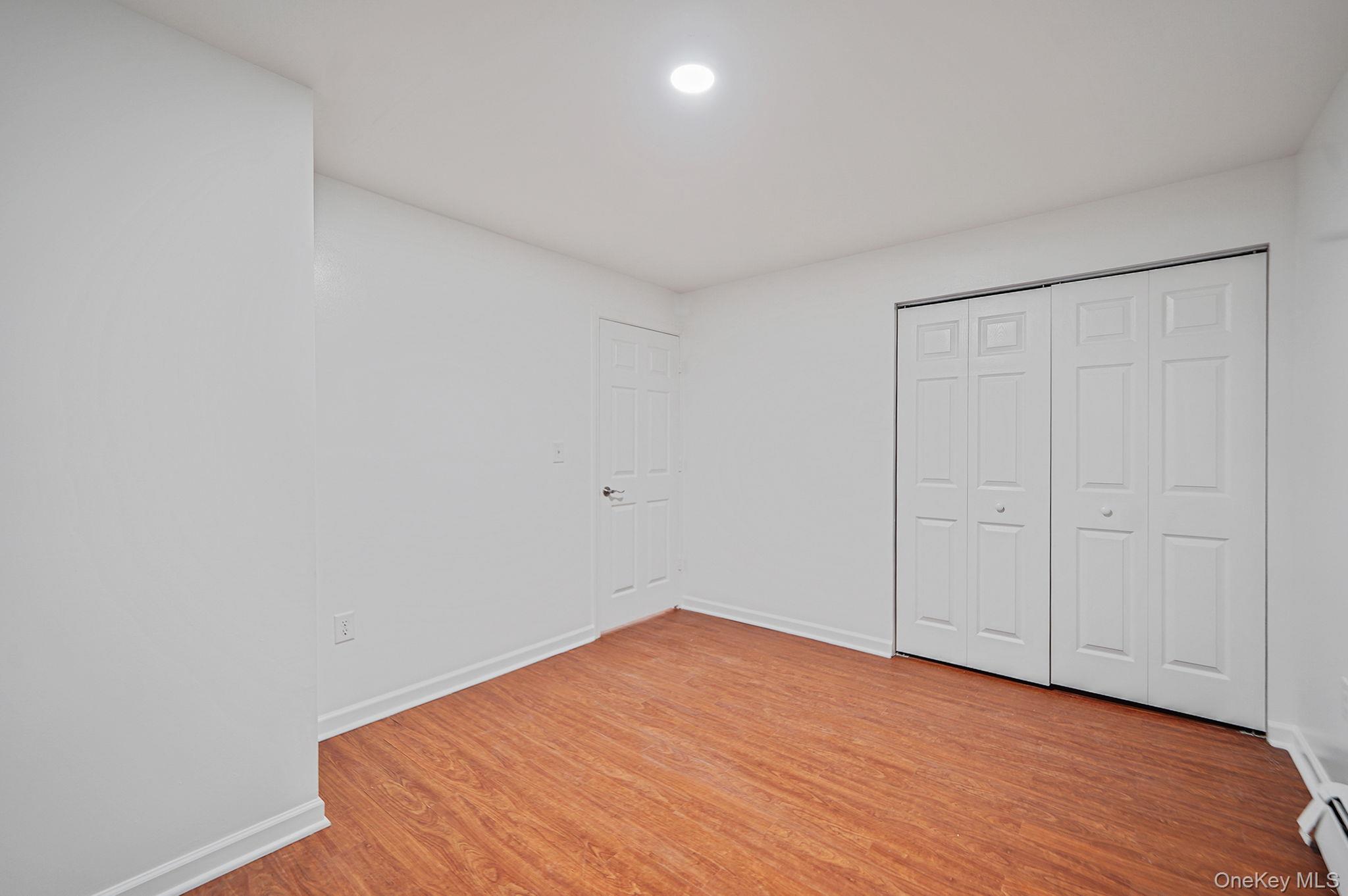 14 Clearview, Selden, NY 11784