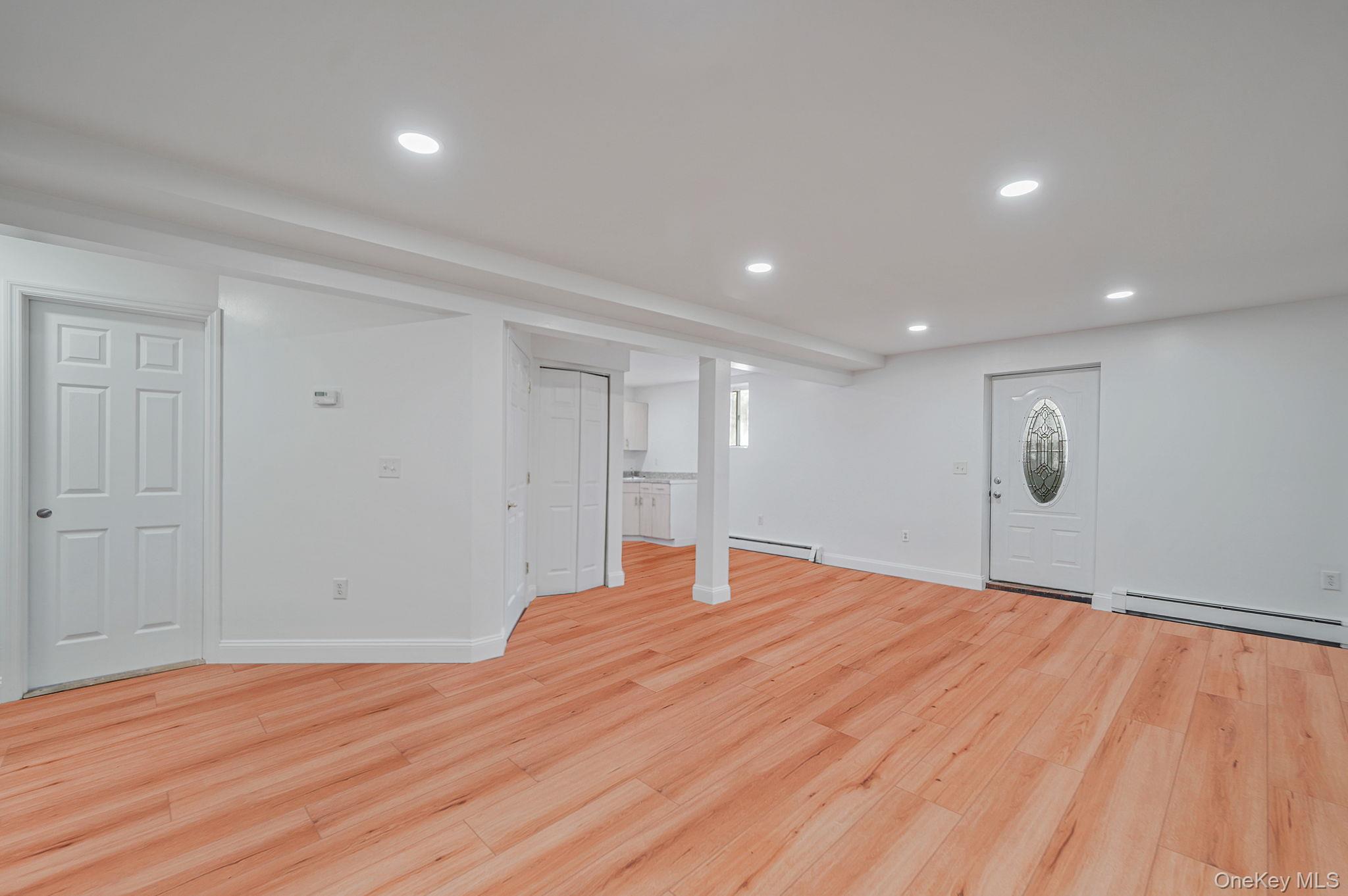 14 Clearview, Selden, NY 11784