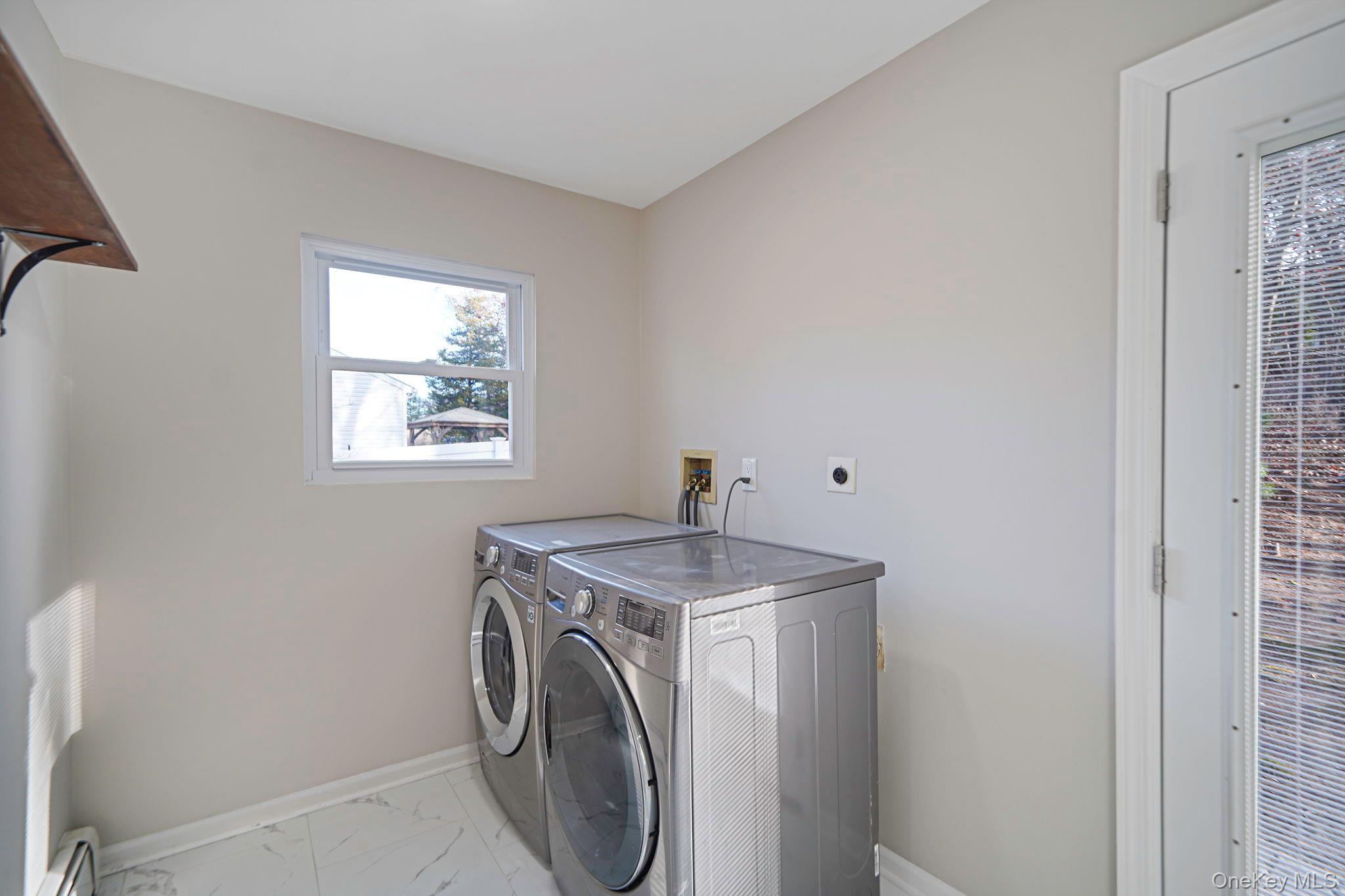 14 Clearview, Selden, NY 11784