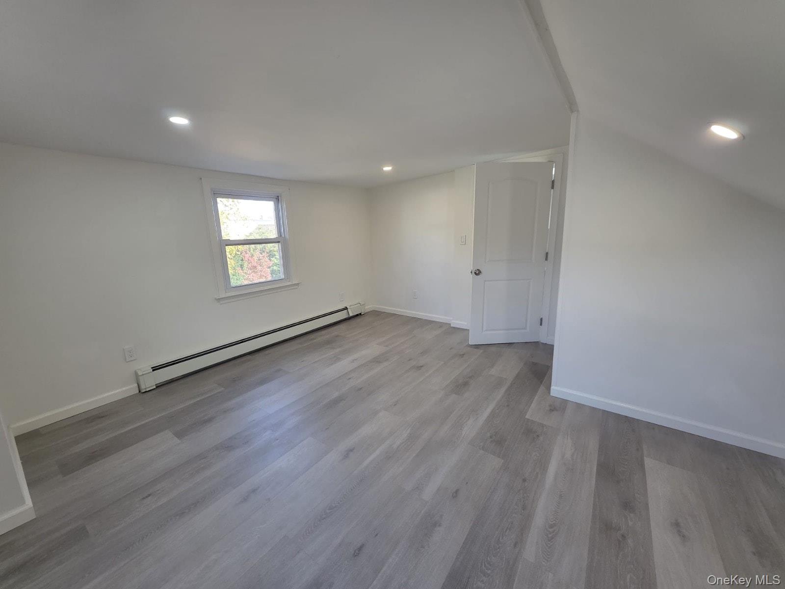 113 Yoakum Avenue, Farmingdale, NY 11735