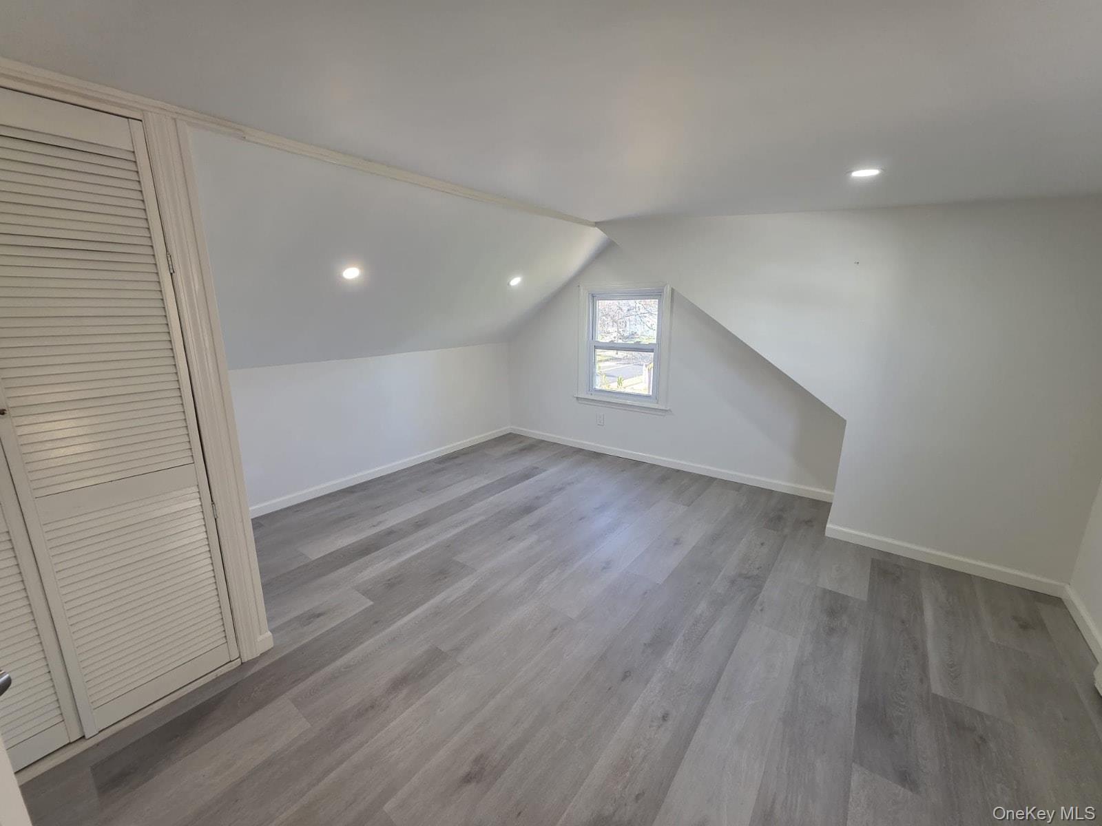 113 Yoakum Avenue, Farmingdale, NY 11735