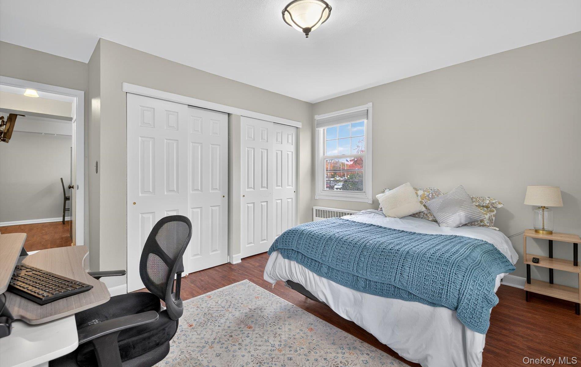 324 Post Avenue # 10F, Westbury, NY 11590