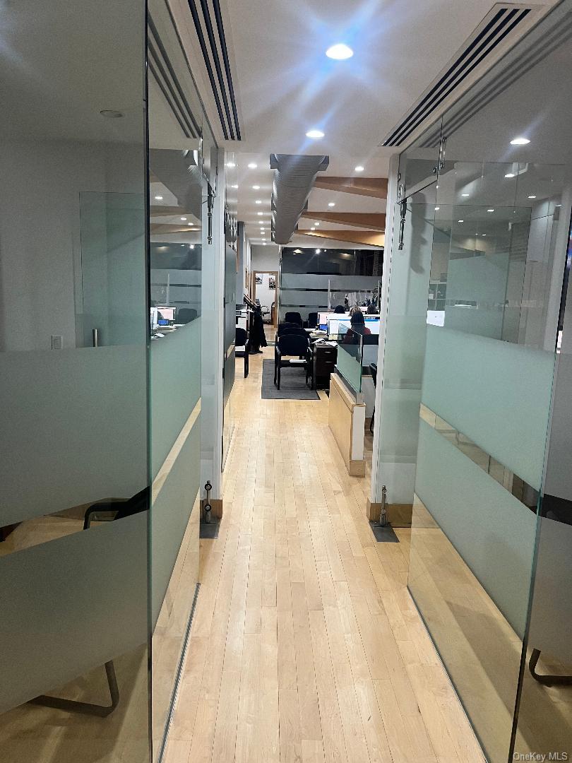 3719 Broadway, Astoria, NY 11103