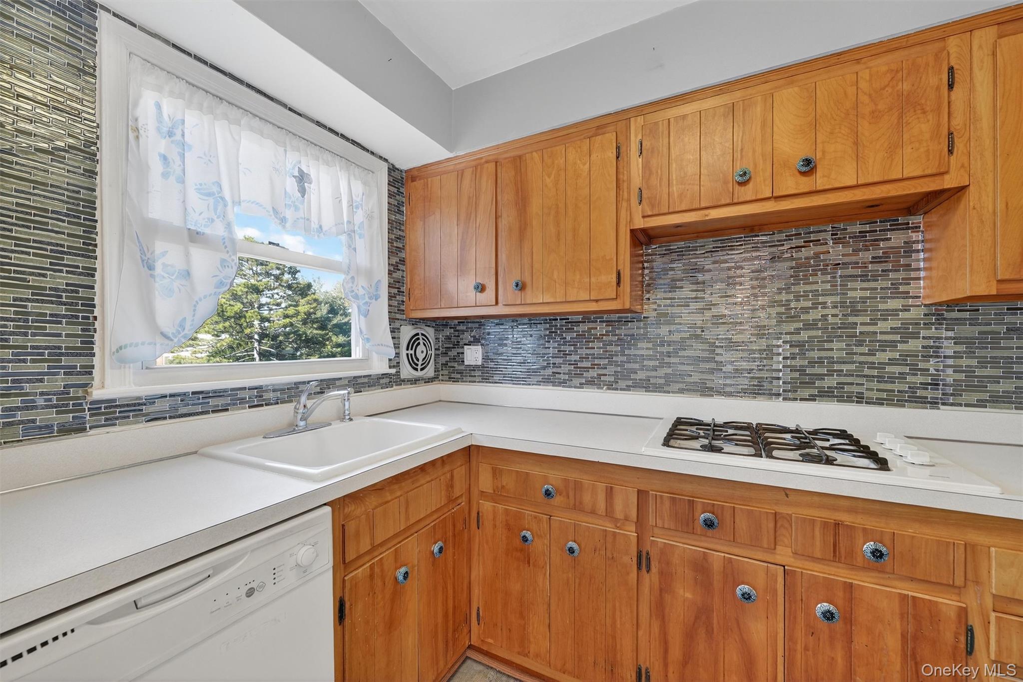 5 Oxford Court # 7815, Suffern, NY 10901