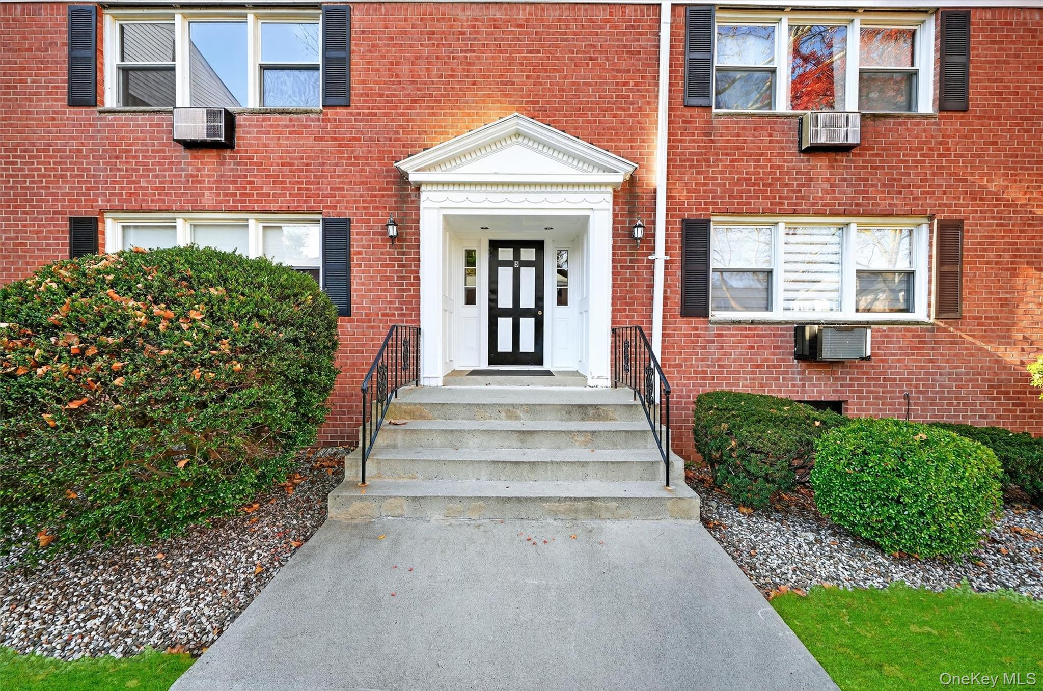 5 Oxford Court # 7815, Suffern, NY 10901