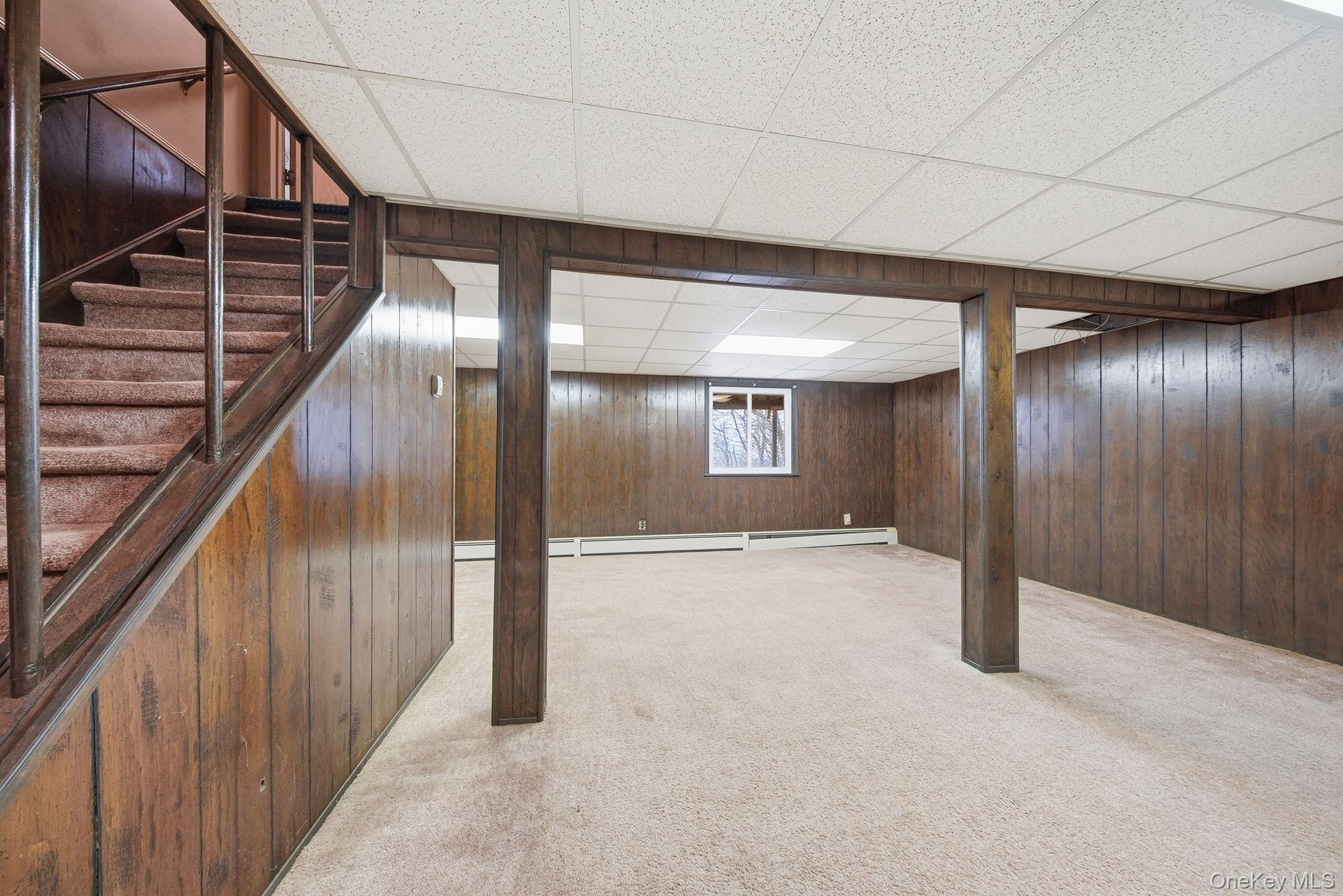 16 Mountain Avenue, Middletown, NY 10940