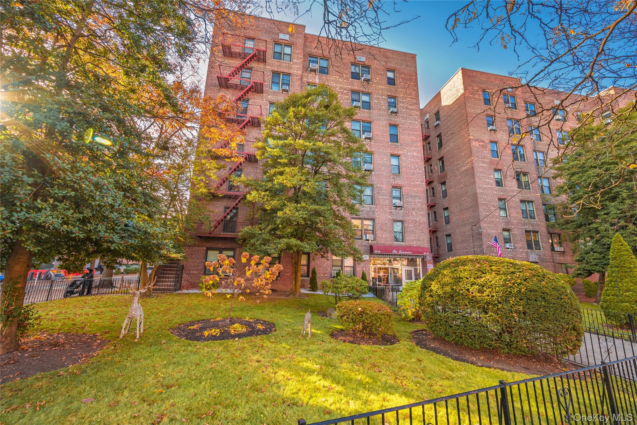 33-44 Junction Boulevard # 2V, Jackson Heights, NY 11372
