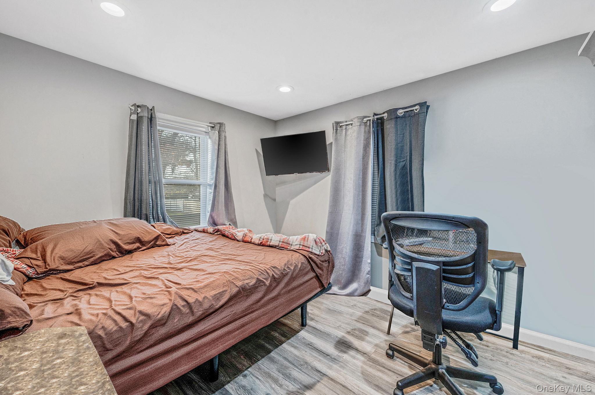 15 Lafayette Drive, Shirley, NY 11967