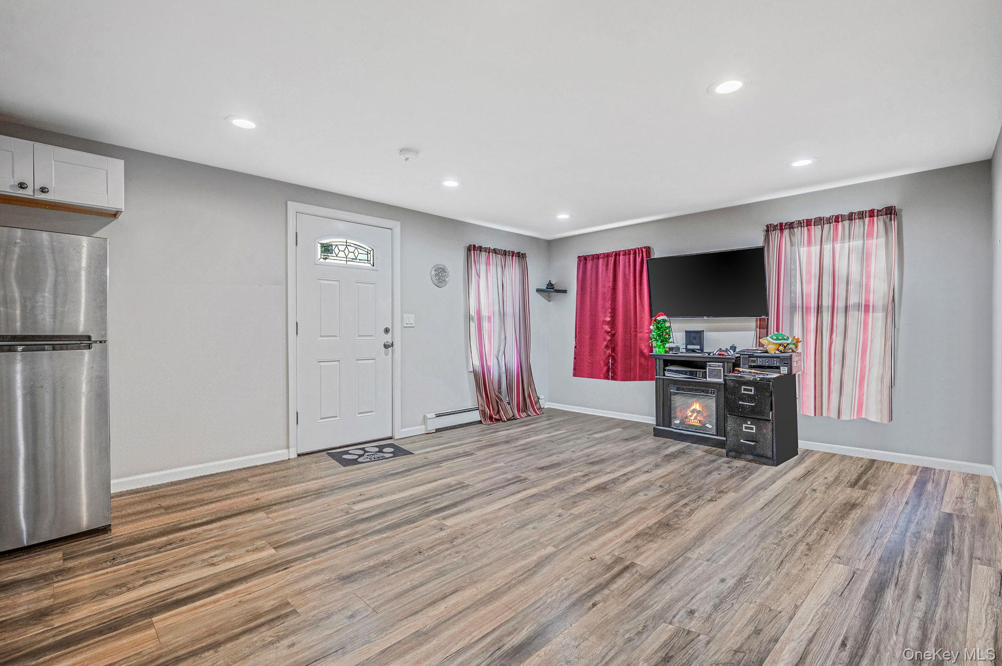 15 Lafayette Drive, Shirley, NY 11967