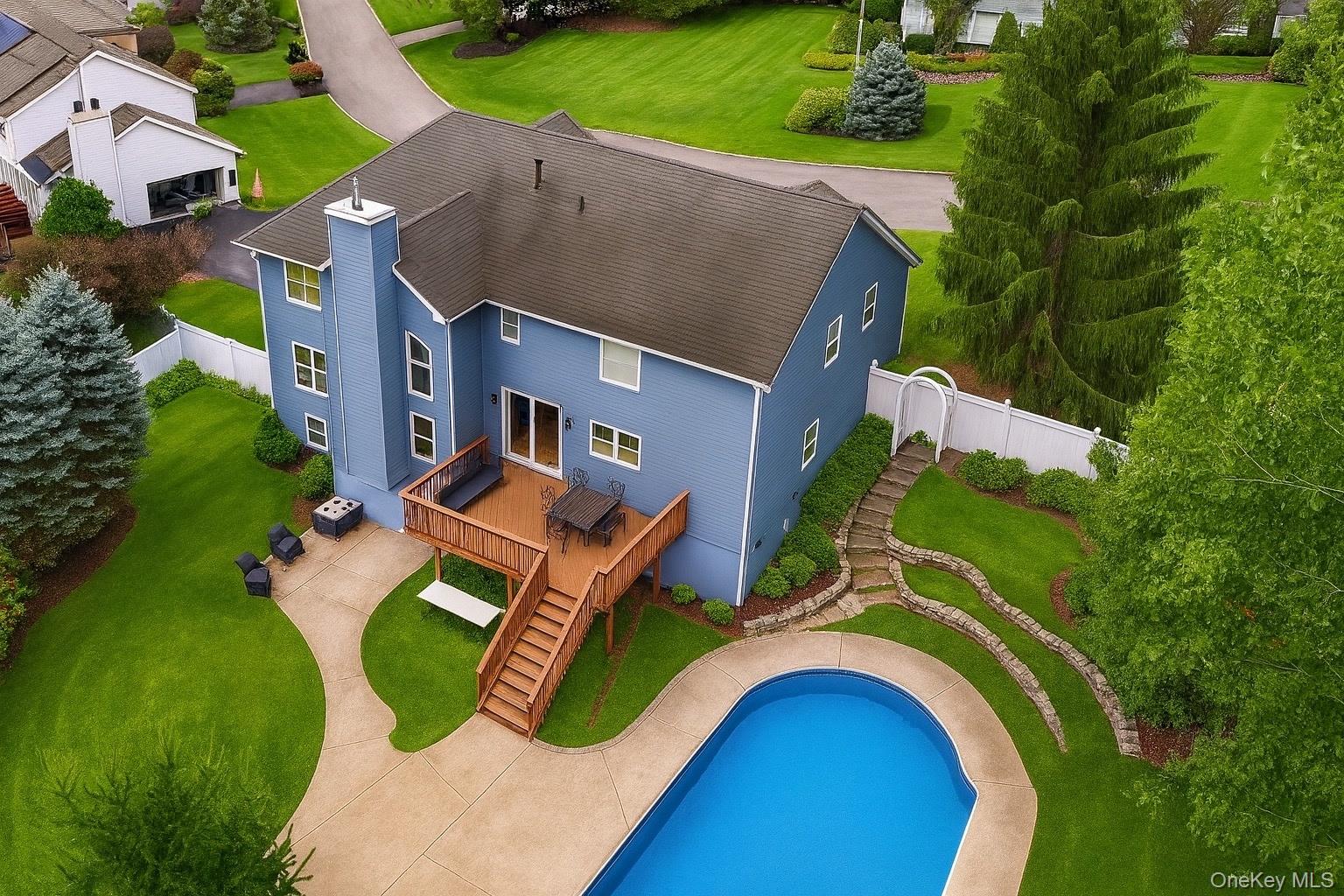 1010 Pine View, New Windsor, NY 12553