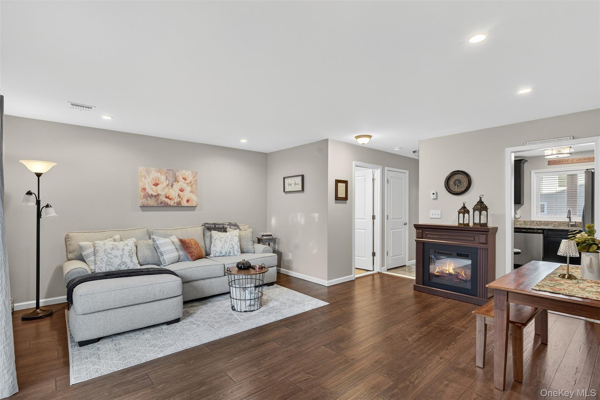 100 Boniface Drive # 17C, Pine Bush, NY 12566