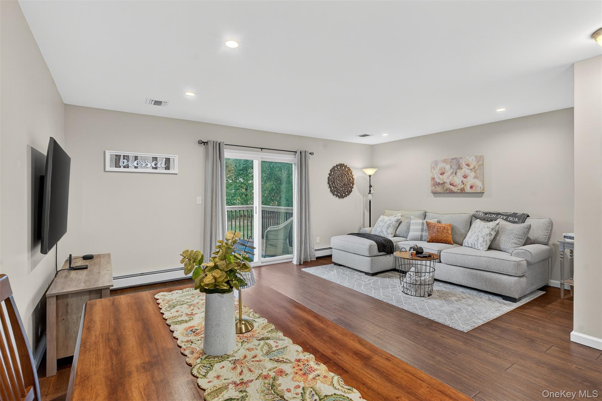 100 Boniface Drive # 17C, Pine Bush, NY 12566