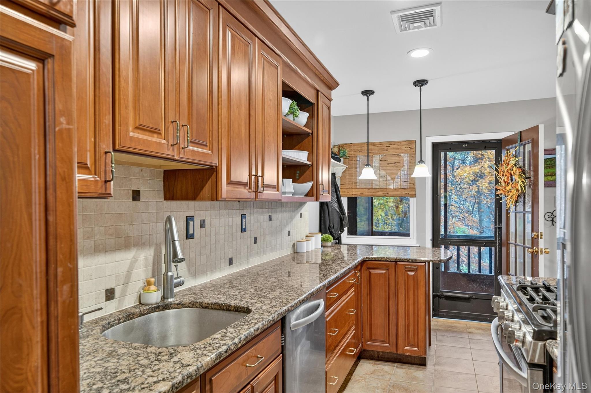 52 Milford Lane # 3C, Suffern, NY 10901