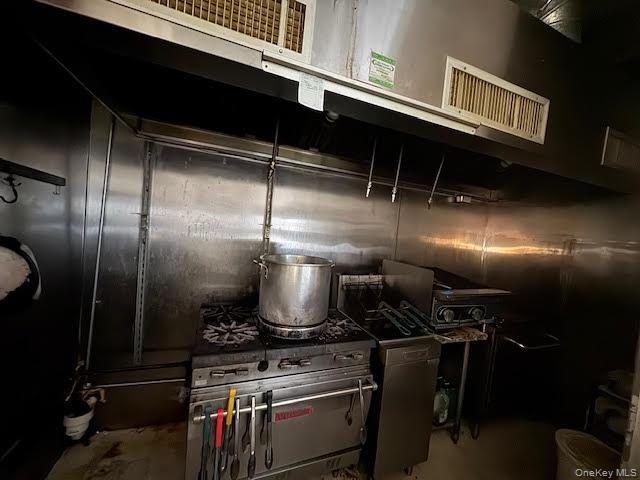 318 Blooming Grove Turnpike # 300 & 400, New Windsor, NY 12553