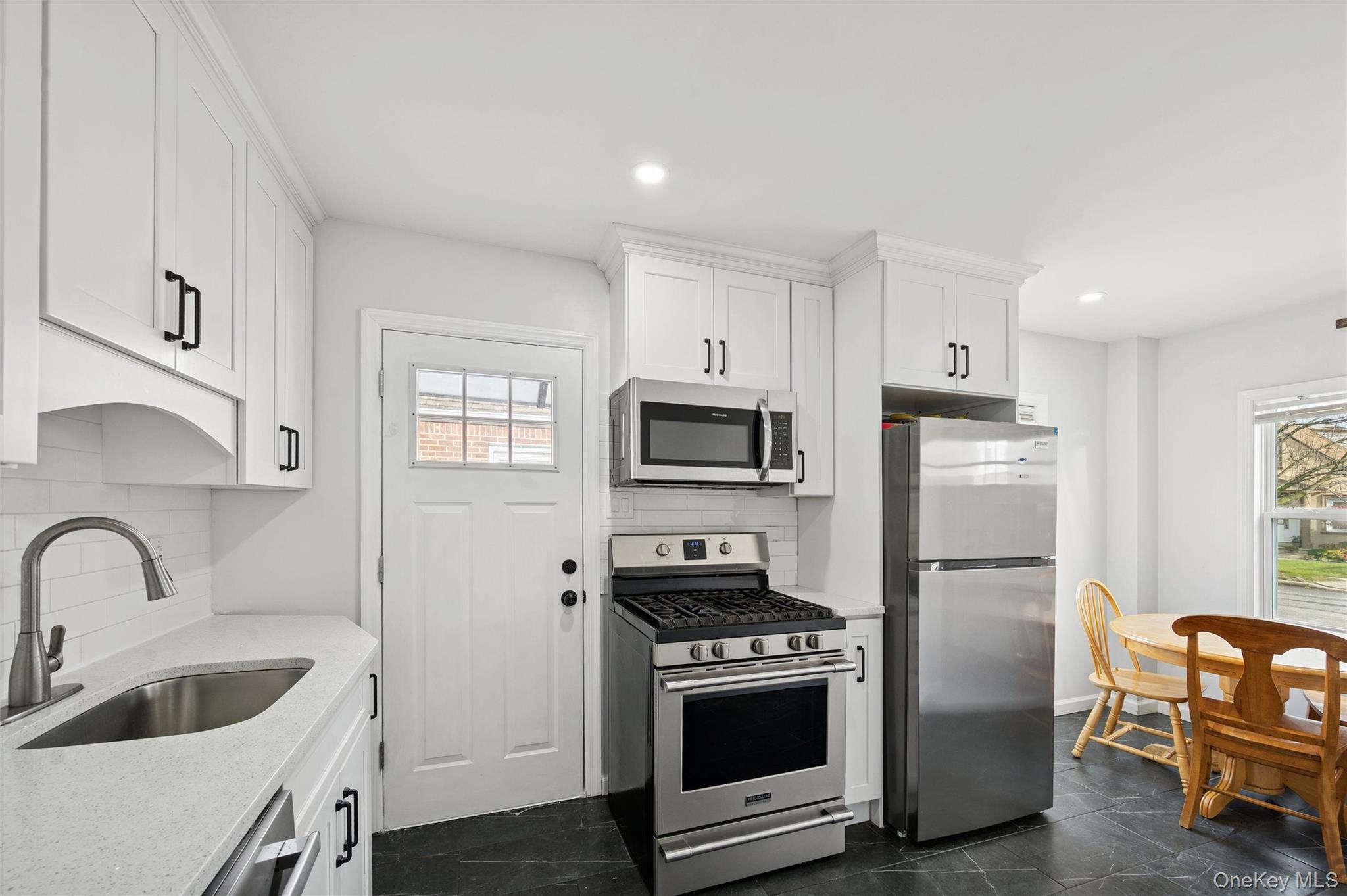 109 Caroline Avenue, Franklin Square, NY 11010