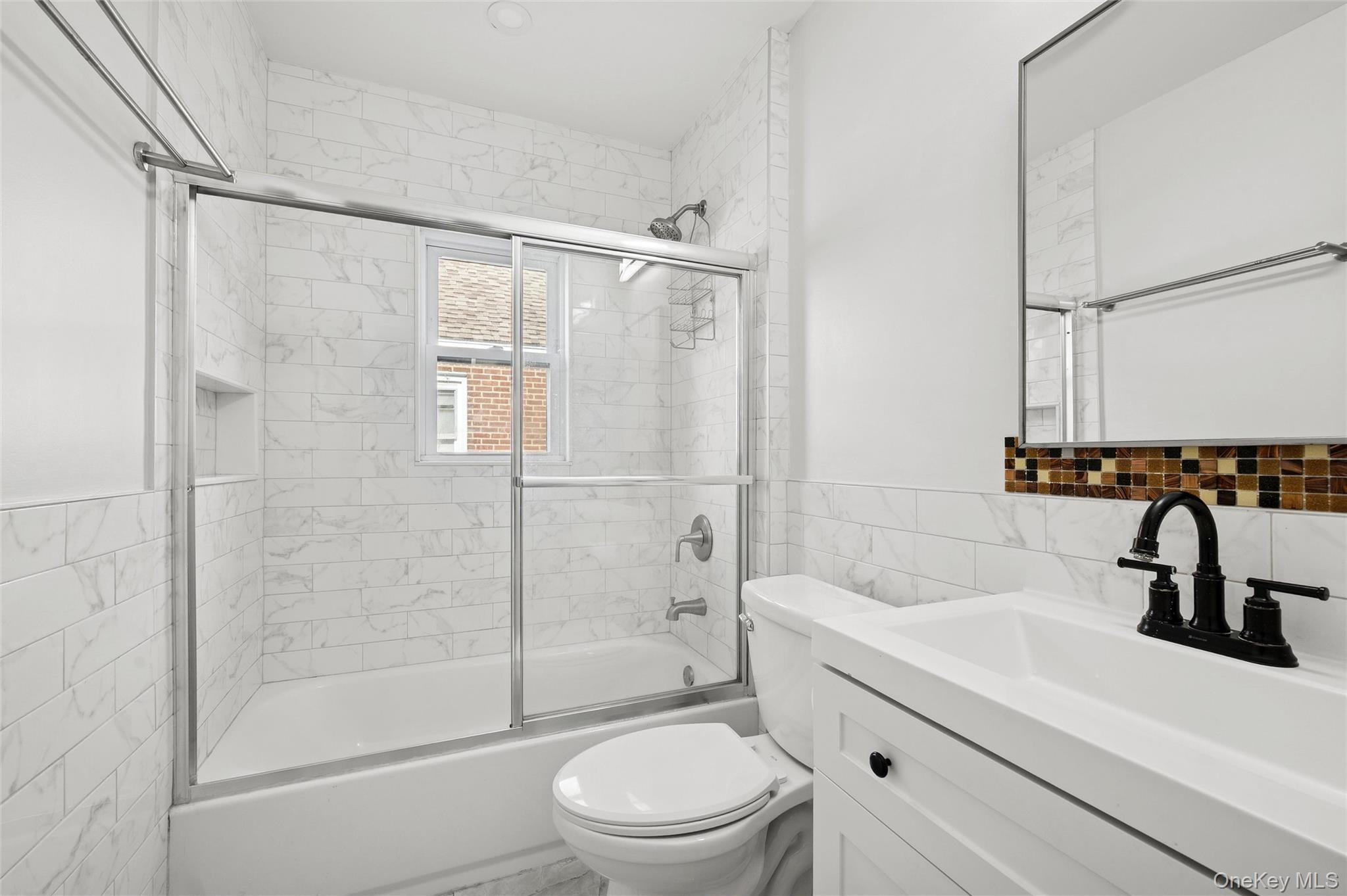 109 Caroline Avenue, Franklin Square, NY 11010