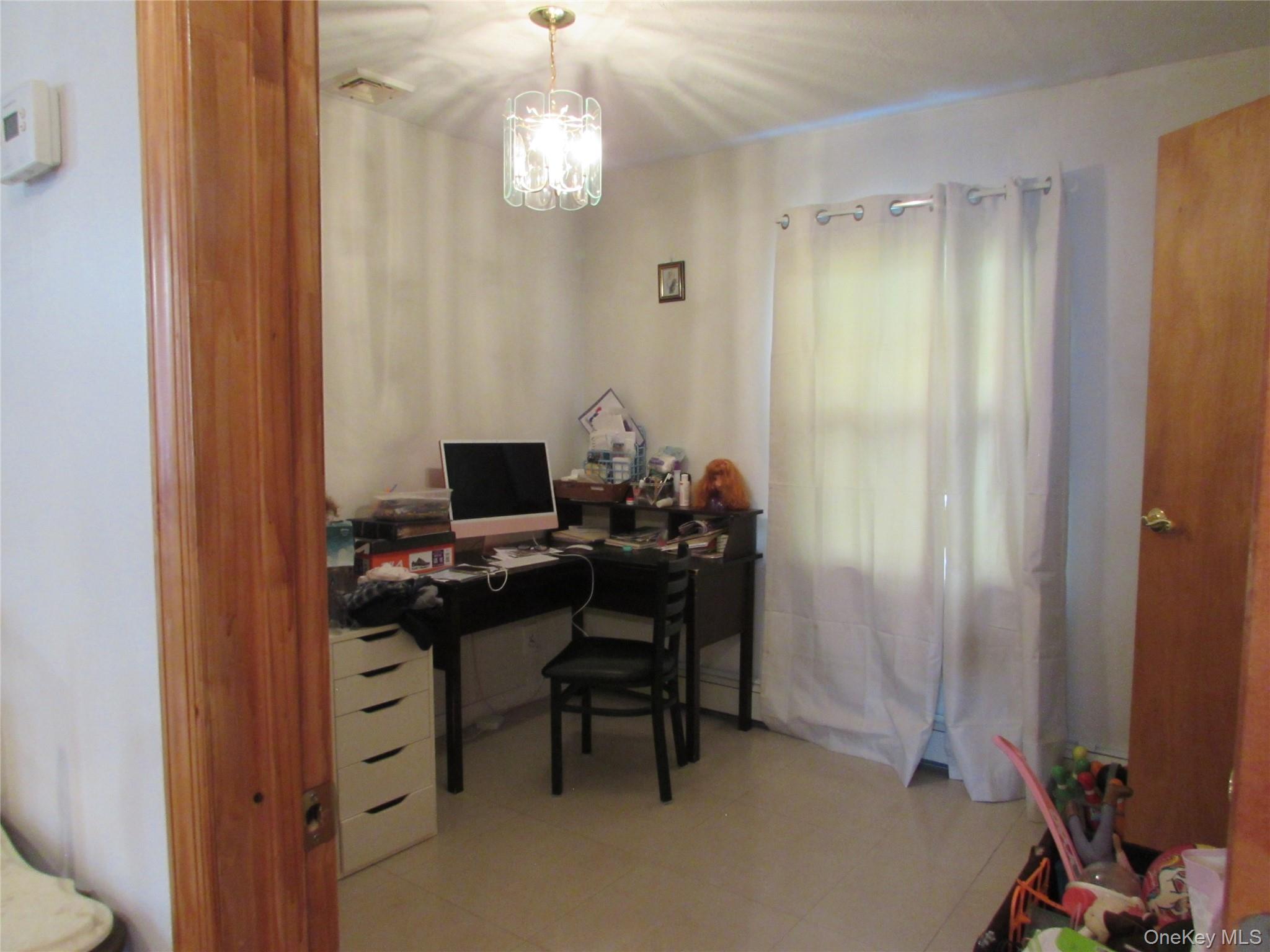 828 Windmill Avenue, West Babylon, NY 11704