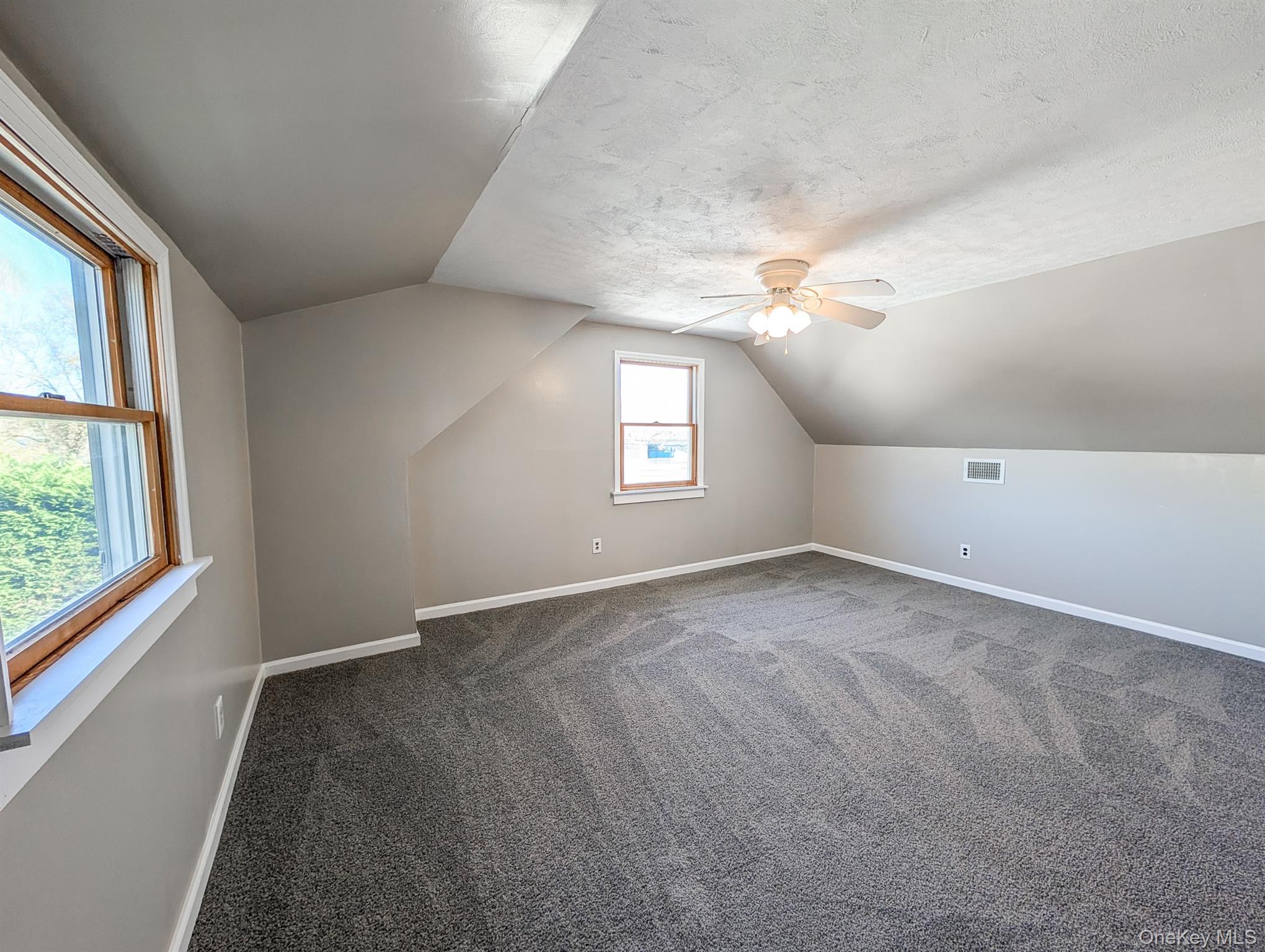 1221 Jackson Avenue, Lindenhurst, NY 11757