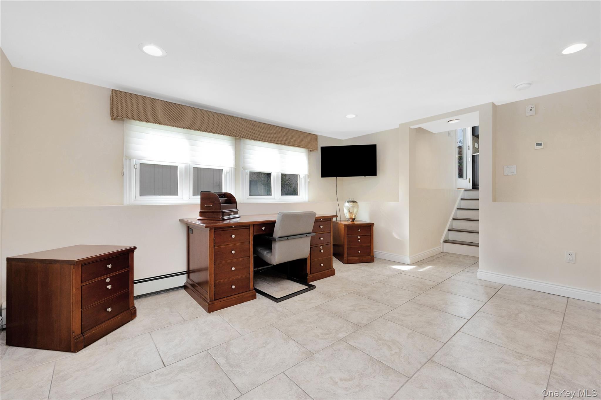 36 Prescott, Lido Beach, NY 11561