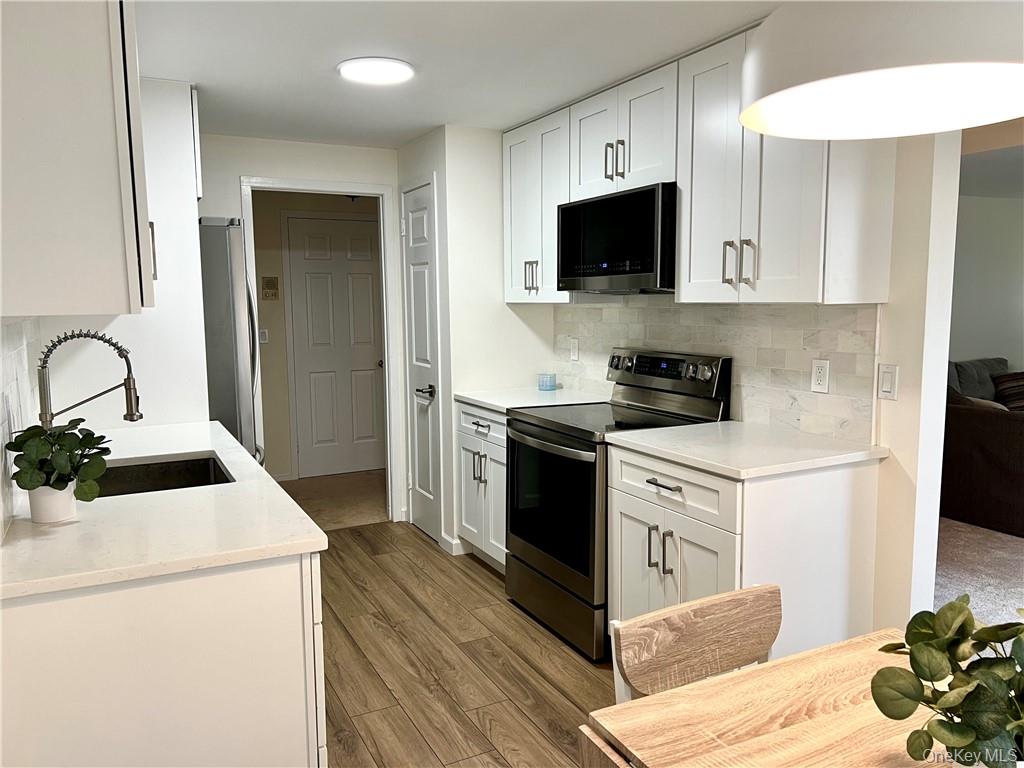 1604 Holly Stream Court # 1604, Brewster, NY 10509