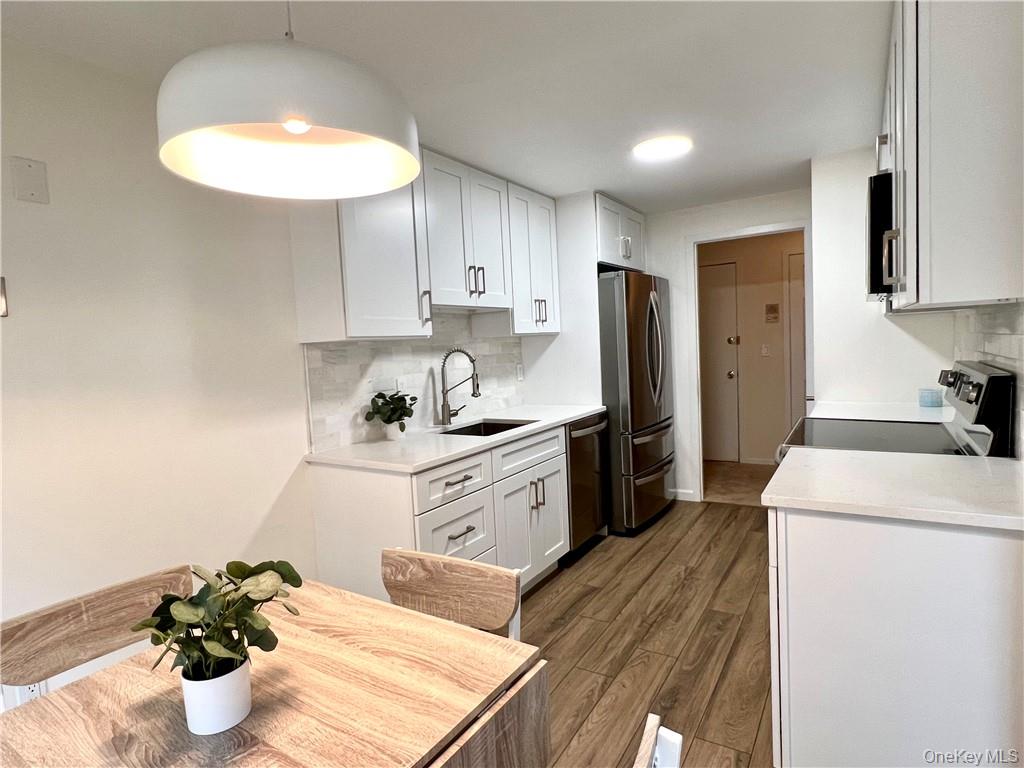 1604 Holly Stream Court # 1604, Brewster, NY 10509