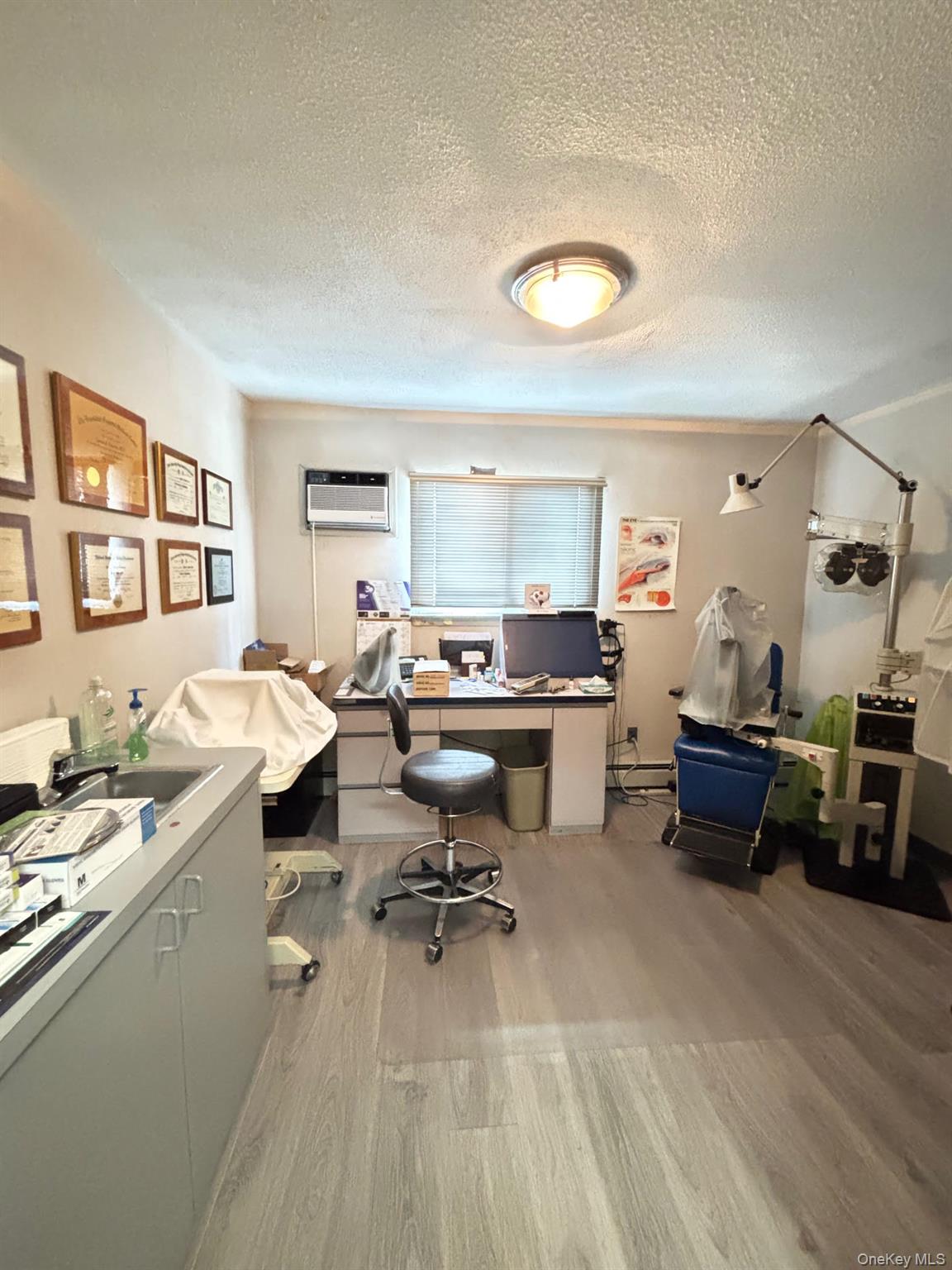 220 Beach 20th Street # 1st Floor, Far Rockaway, NY 11691