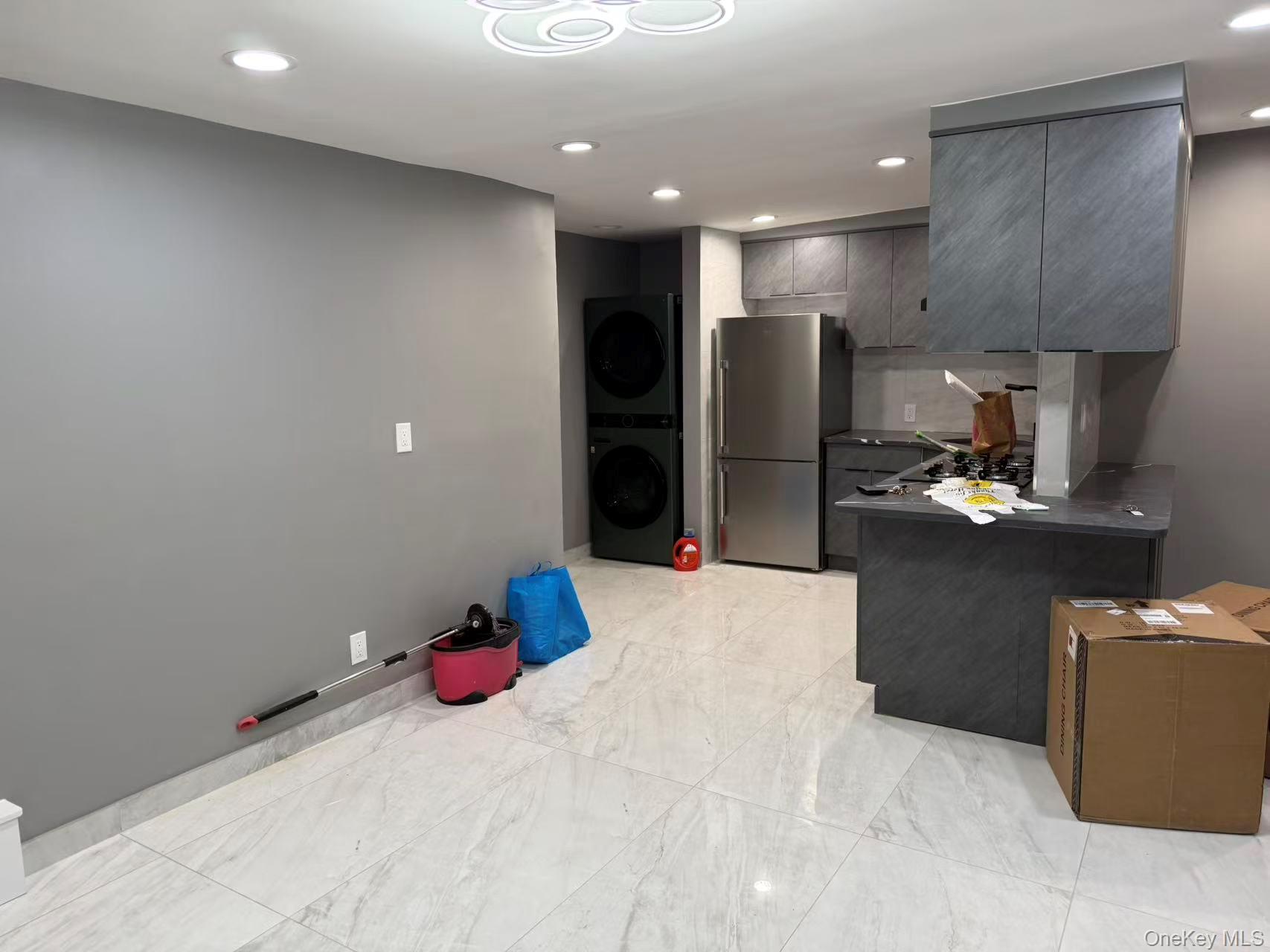 13218 Avery Avenue # 4A, Flushing, NY 11355