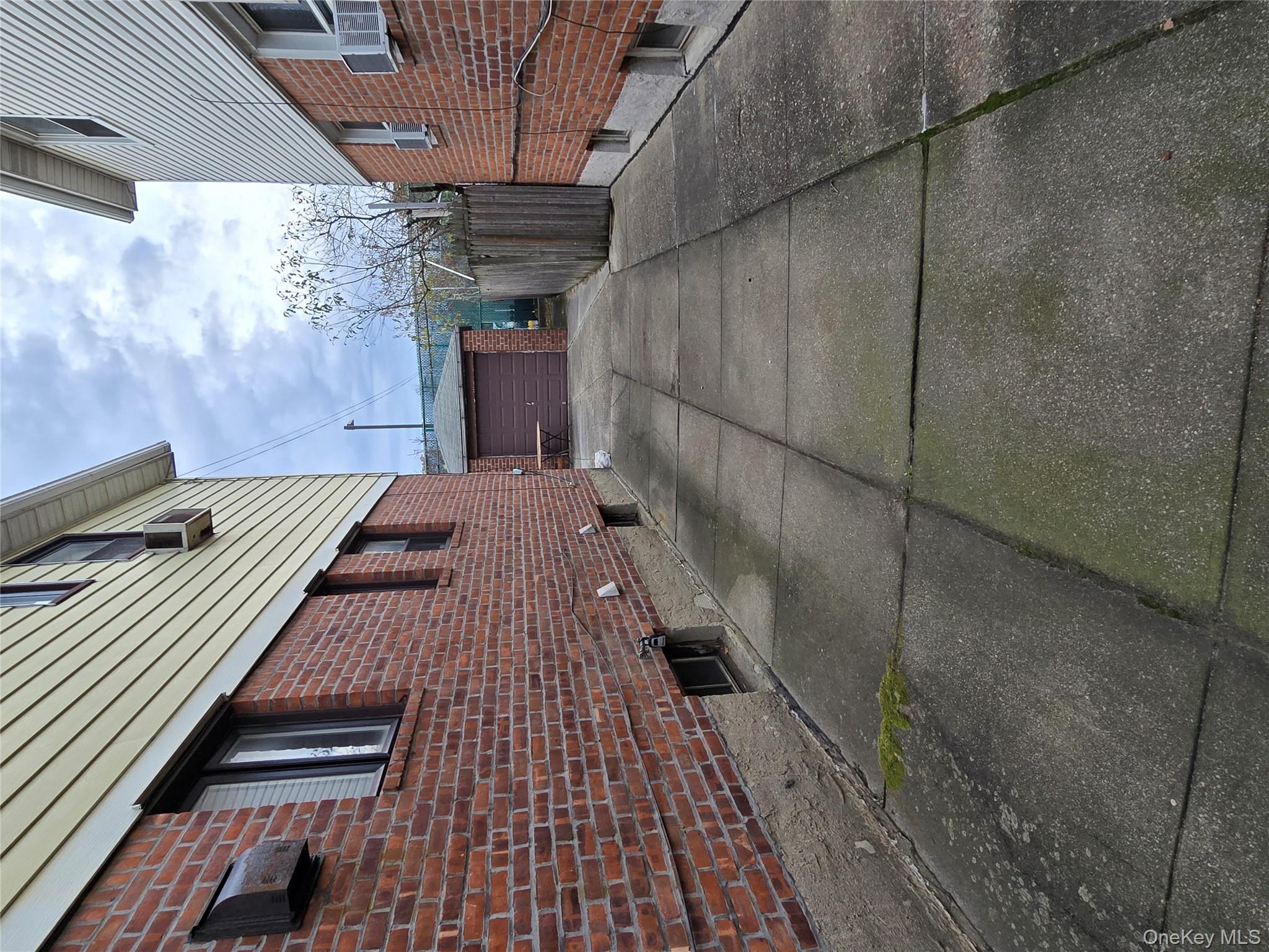 15520 Killarney Street, Howard Beach, NY 11414