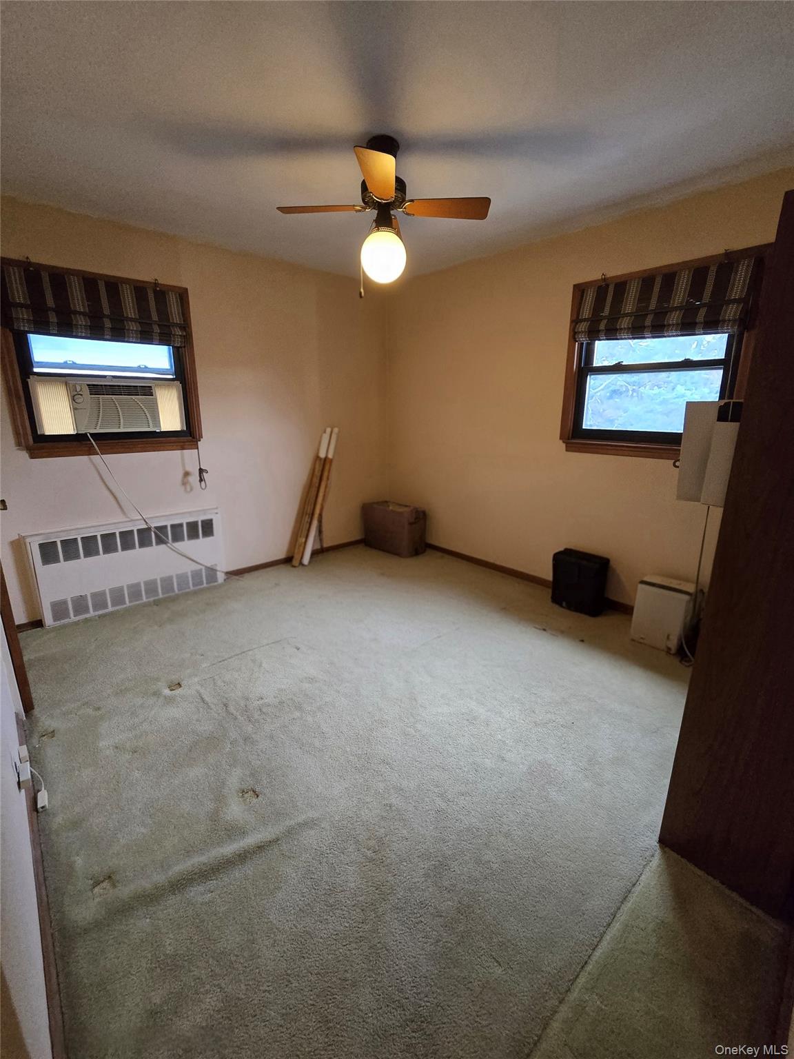 15520 Killarney Street, Howard Beach, NY 11414