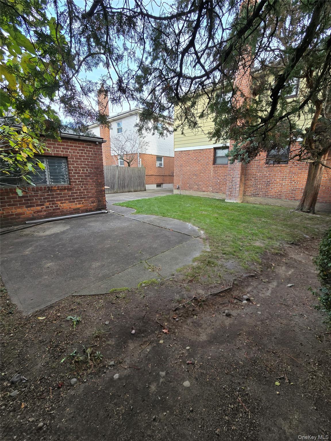 15520 Killarney Street, Howard Beach, NY 11414