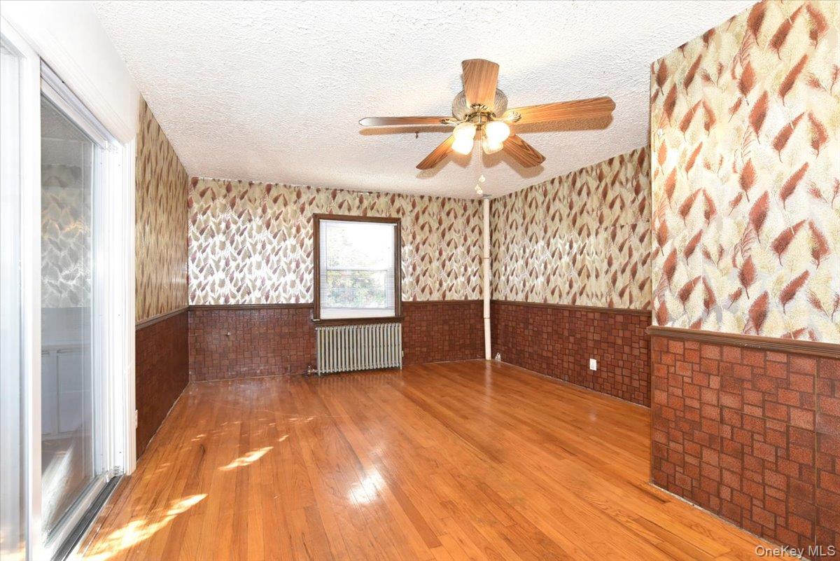 1022 Jackson Avenue, Franklin Square, NY 11010